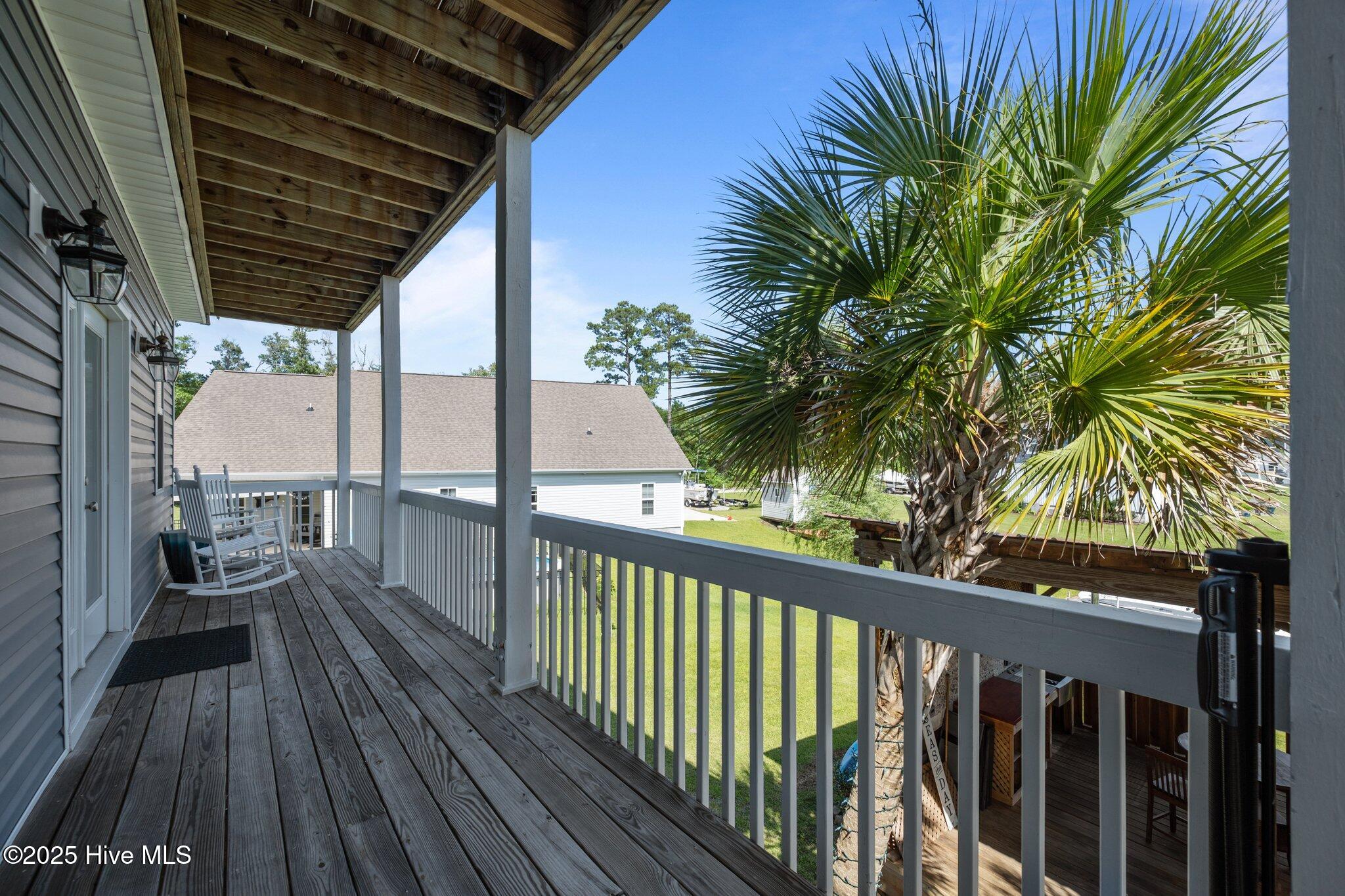 100517734 | Photo 56