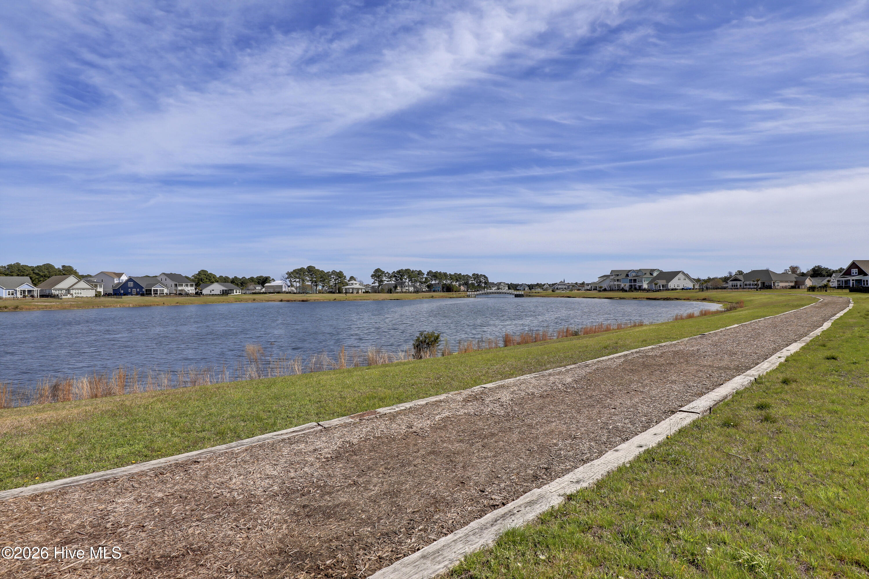 100561723 | Photo 60