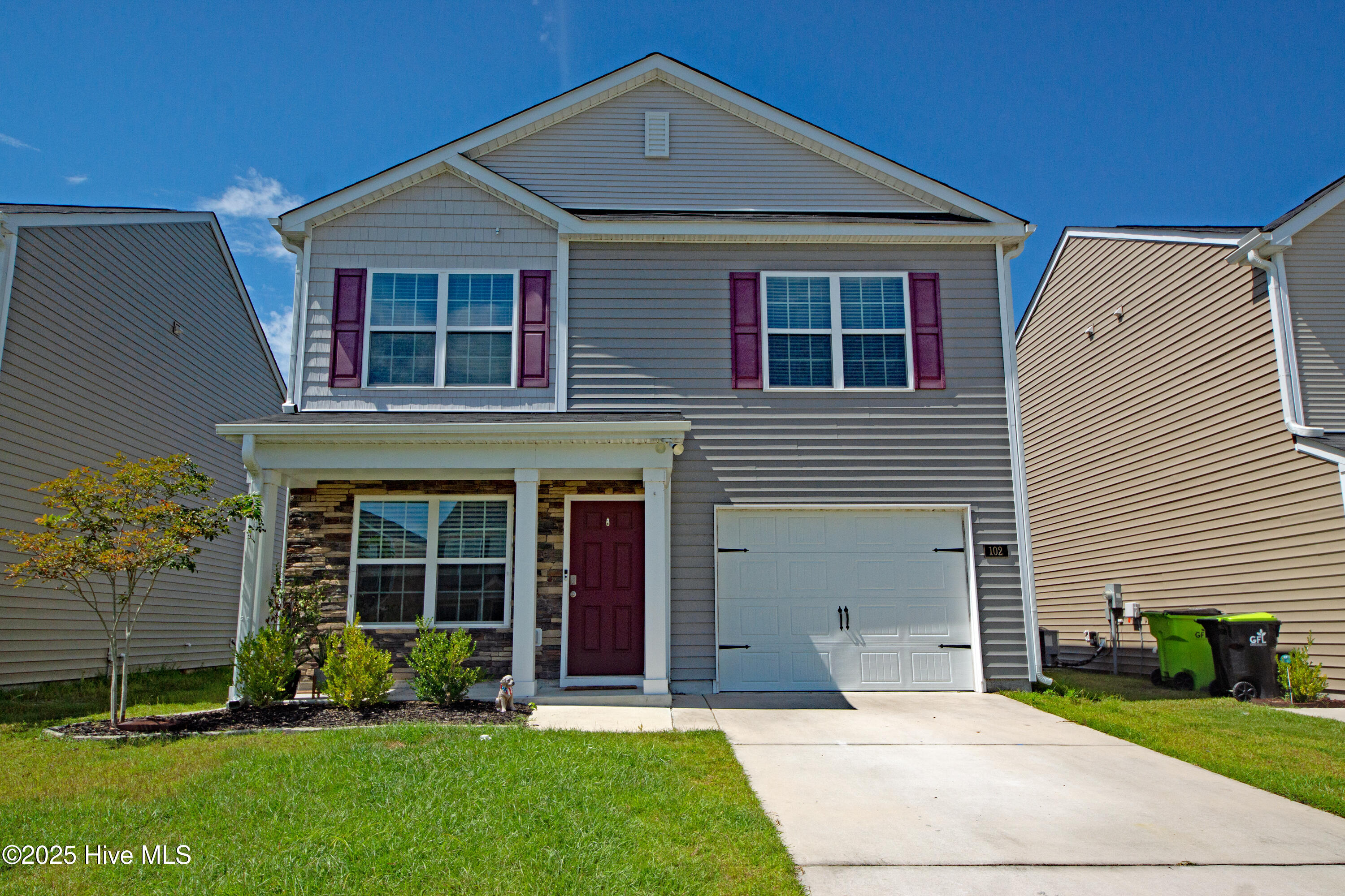 Homes for sale in New Bern, NC | 102 Mansfield Ct, New Bern, NC 28562 | MLS# 100529760