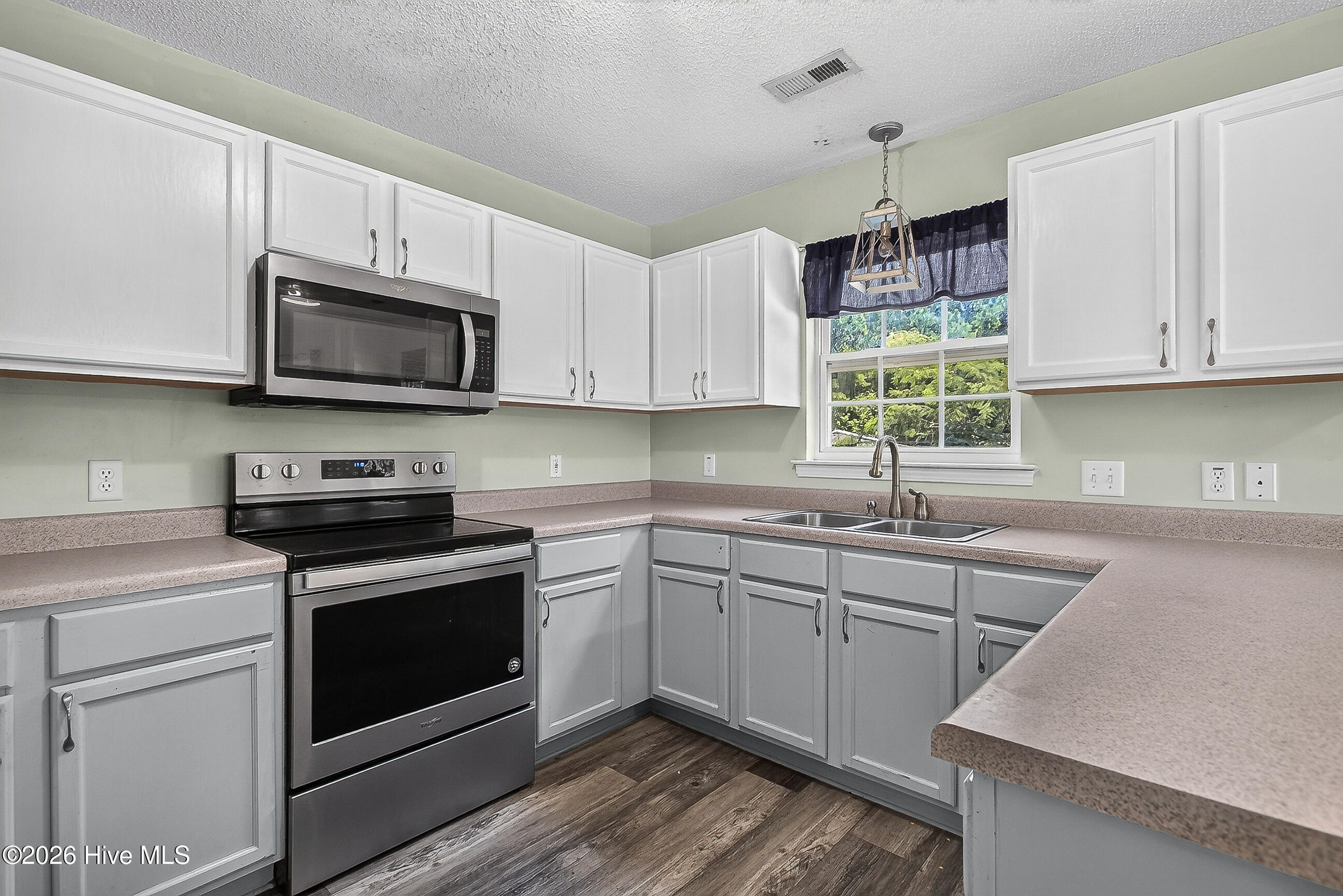 202 Halibut Court,Maysville
