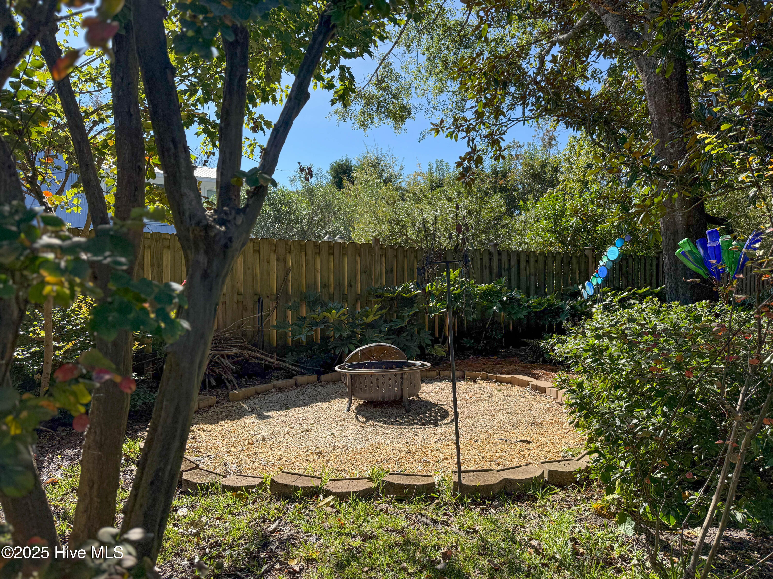 100538841 | Photo 67