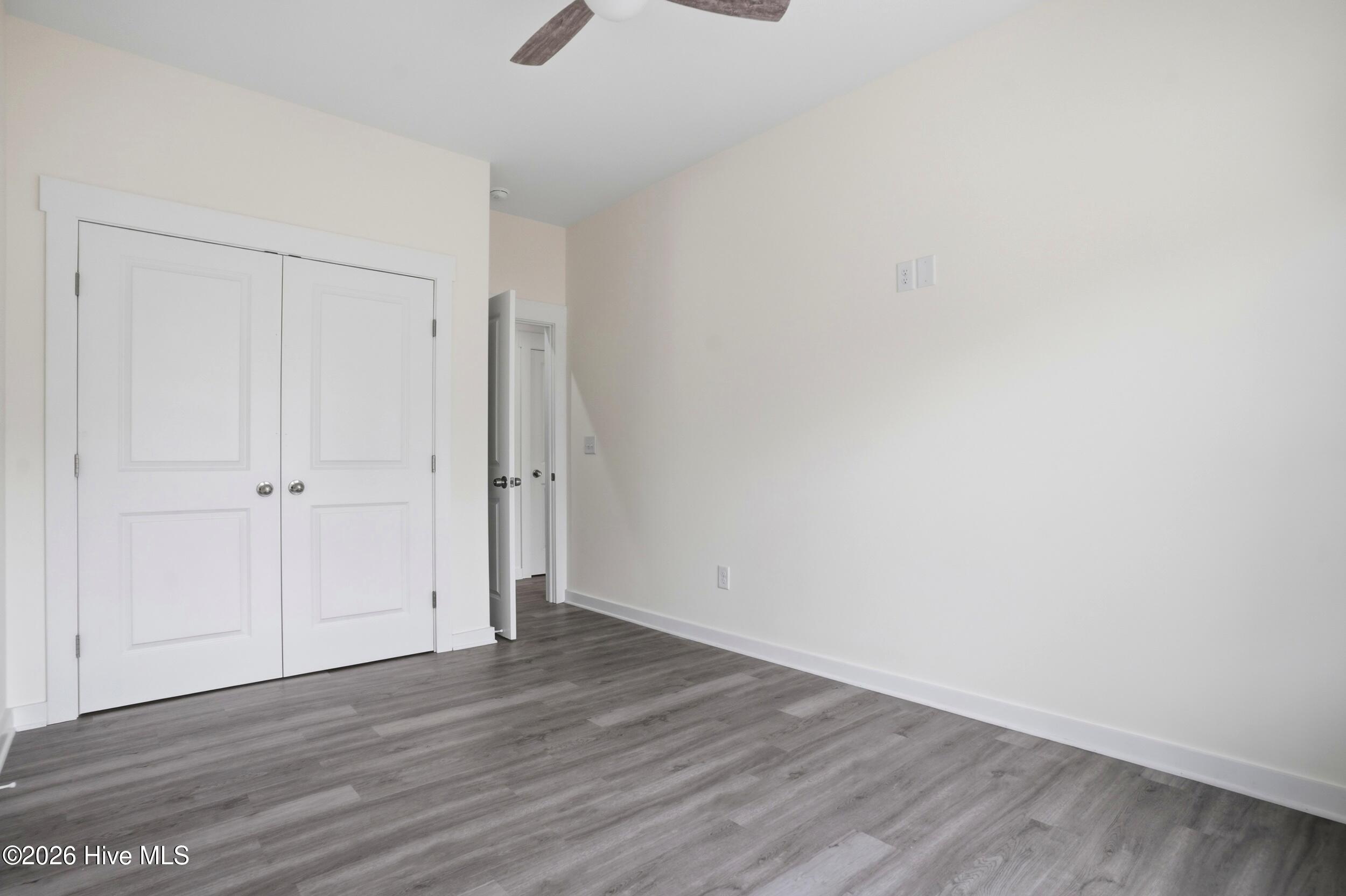 100558346 | Photo 31