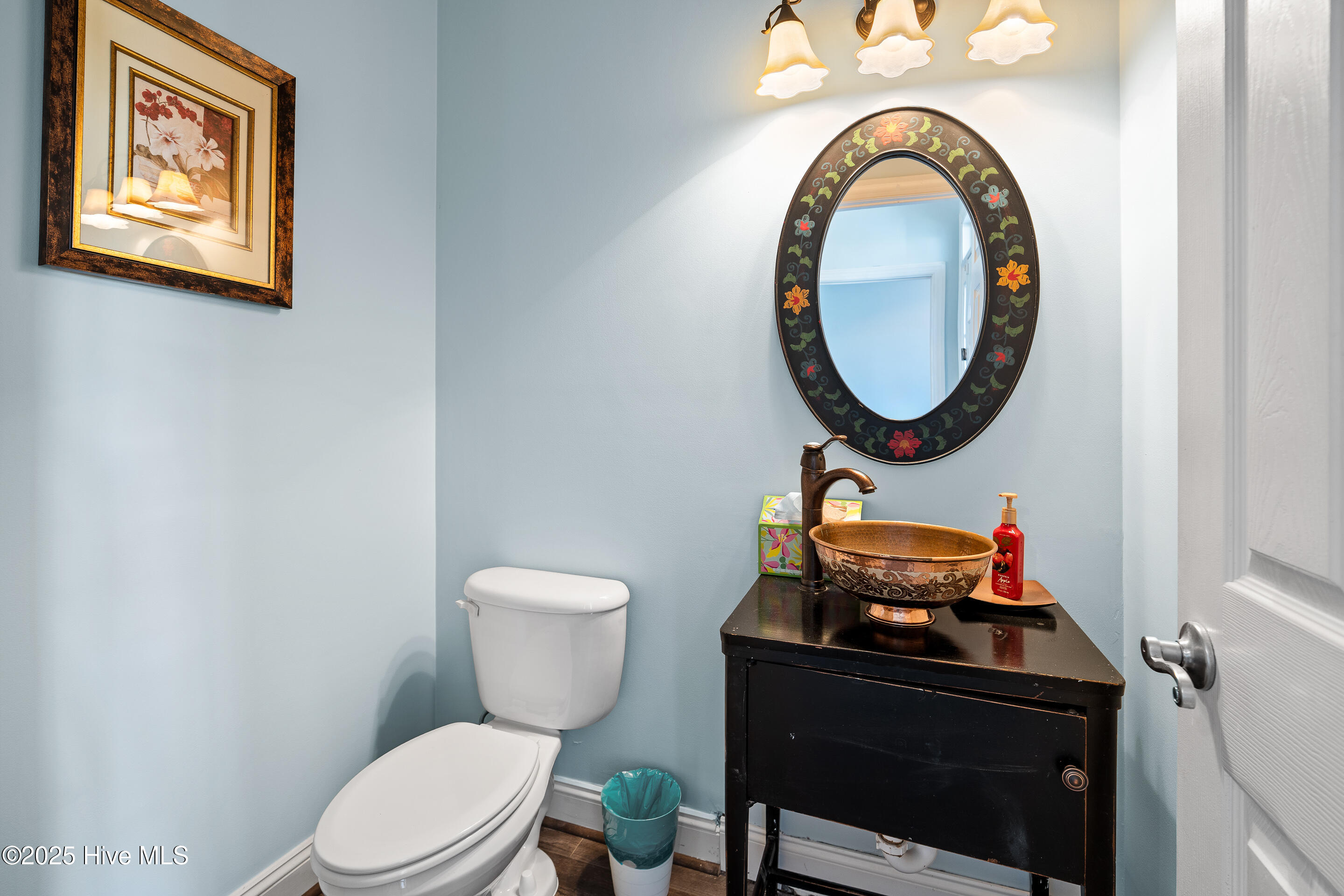 100547158 | Photo 11