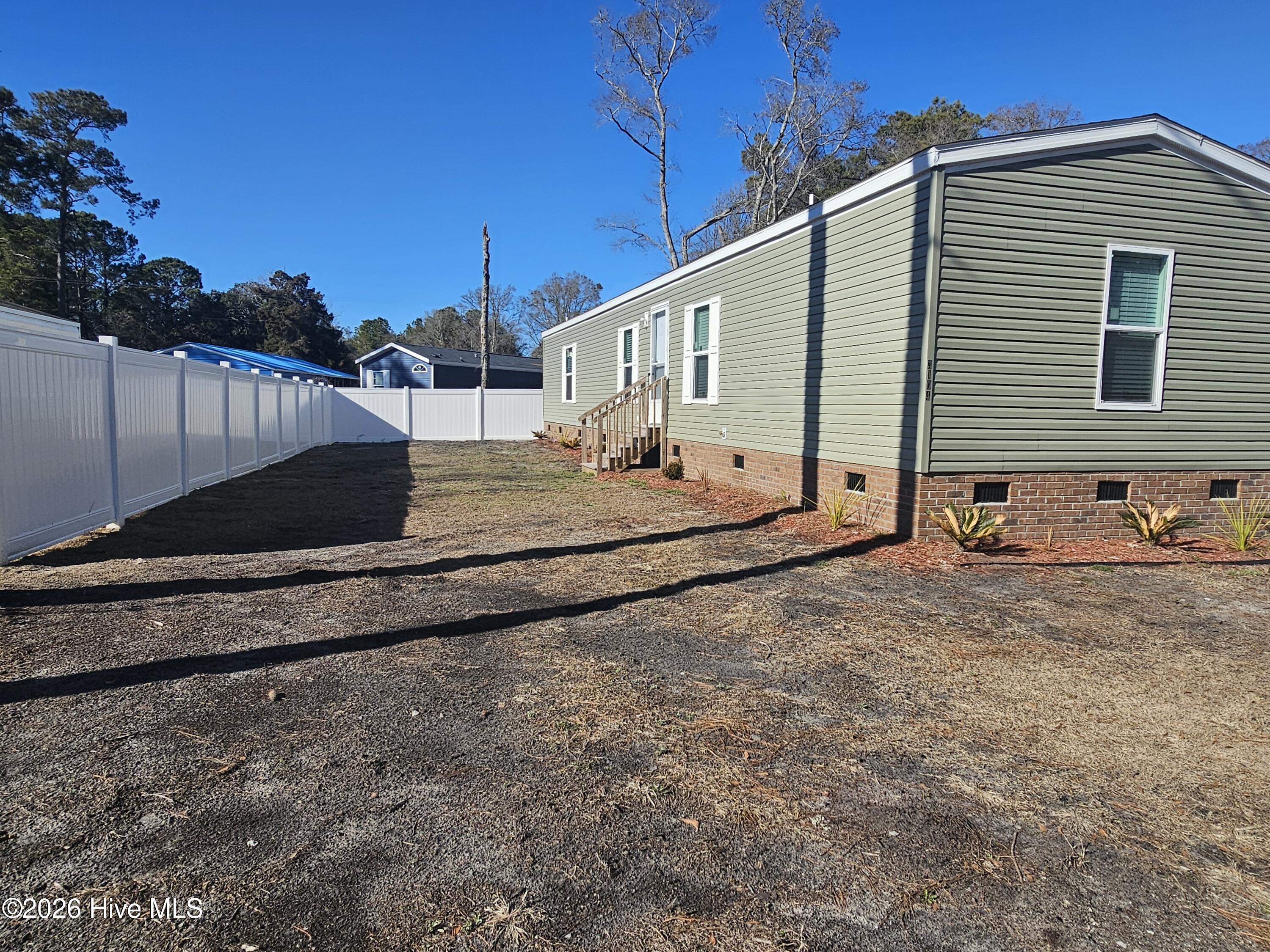 100554945 | Photo 12