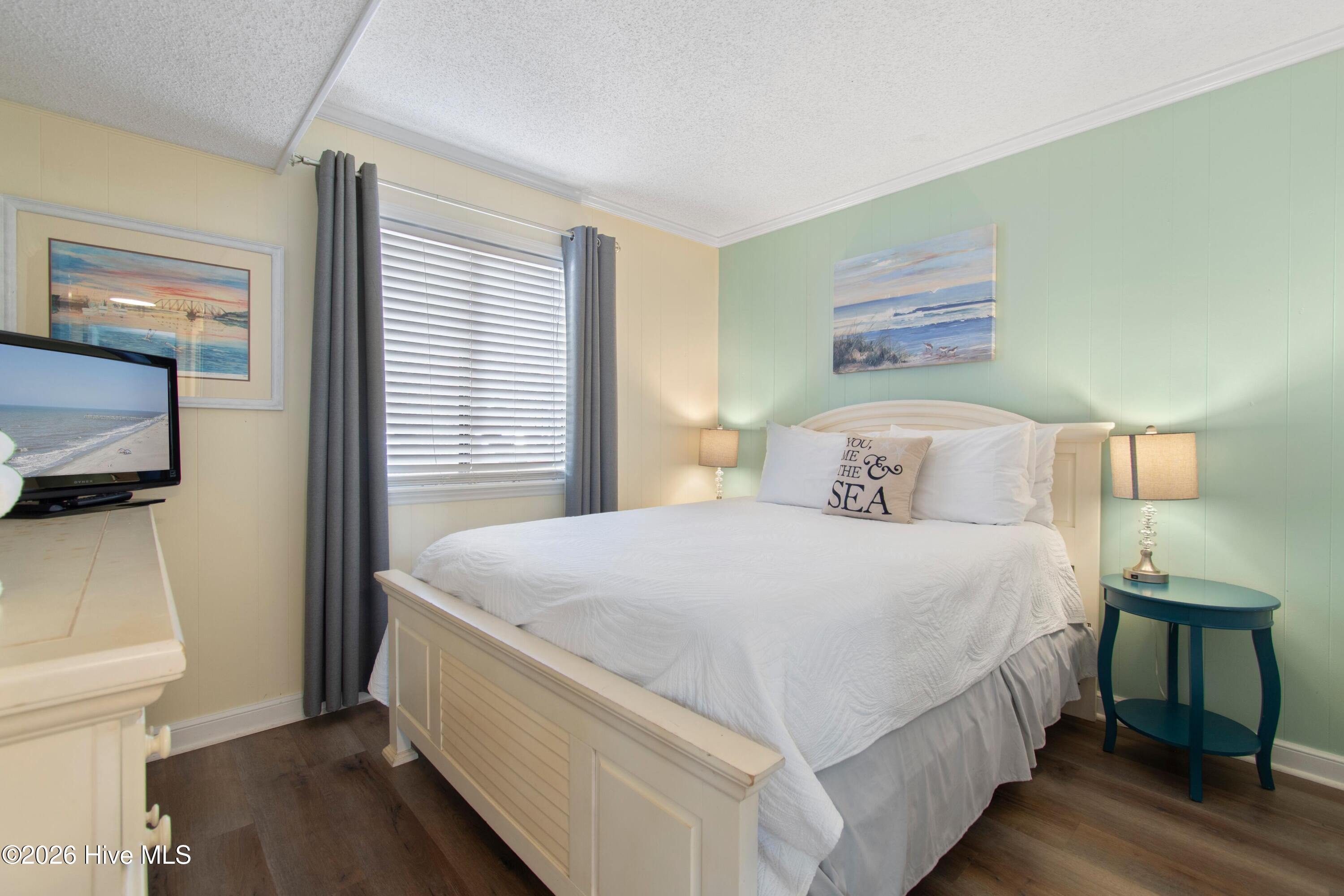 100560064 | Photo 13