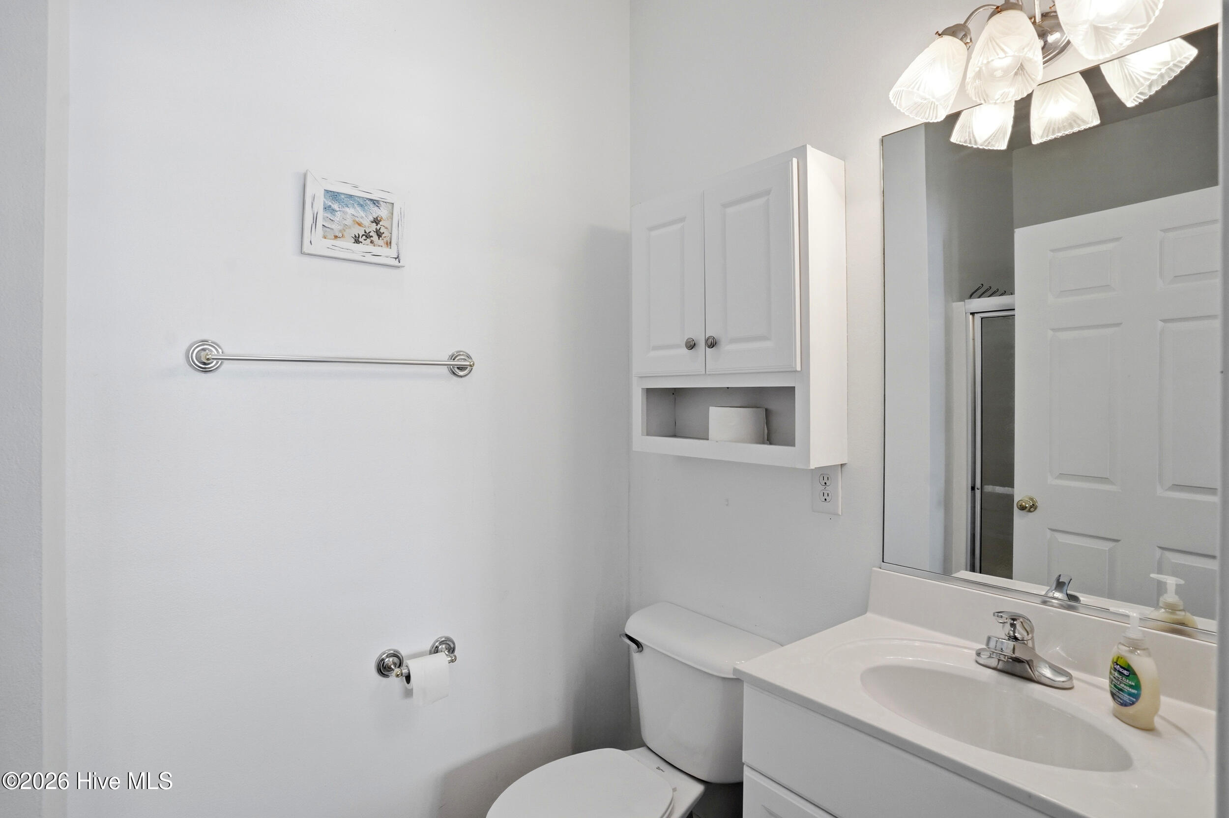 100567598 | Photo 24