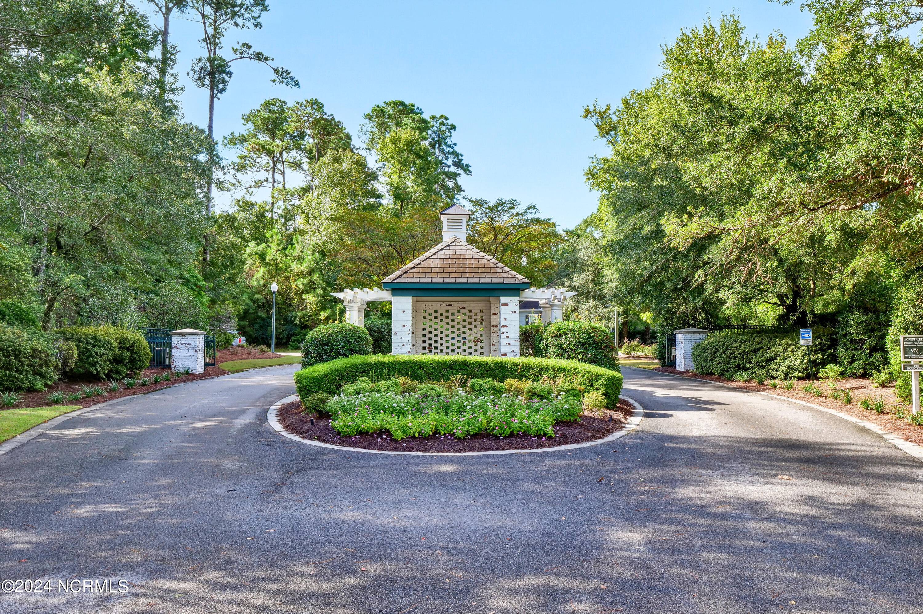 100566055 | Photo 28