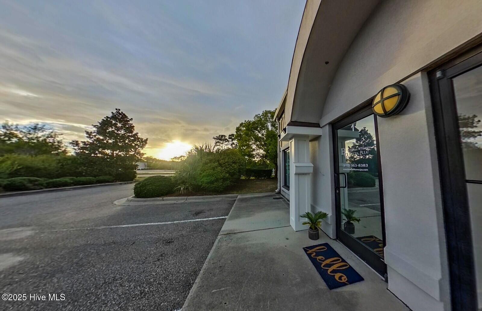 100545253 | Photo 19