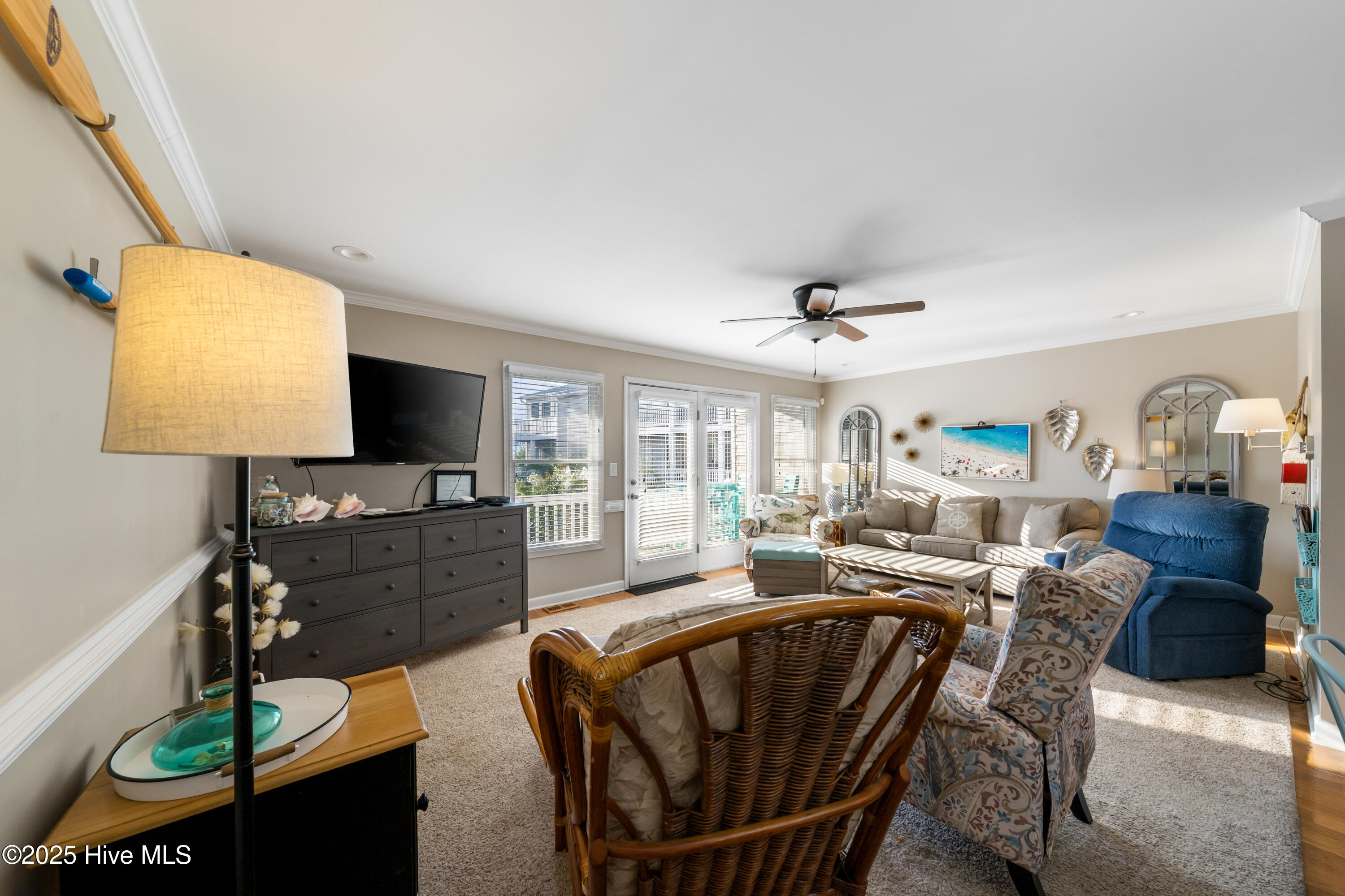 100532261 | Photo 31