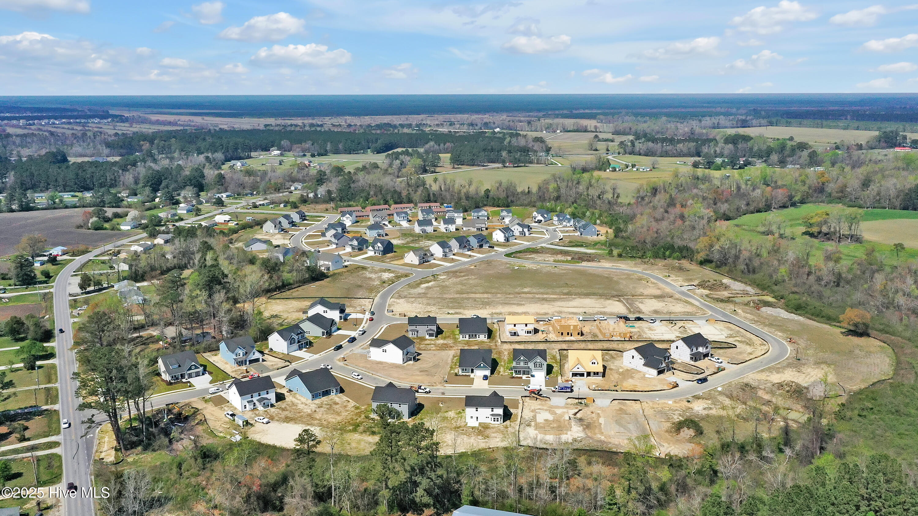 100535956 | Photo 52