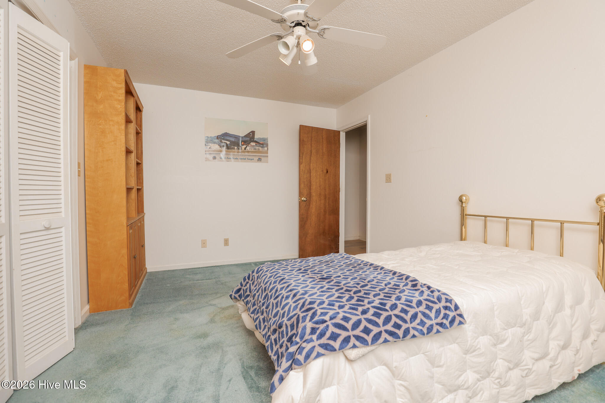 100550482 | Photo 44