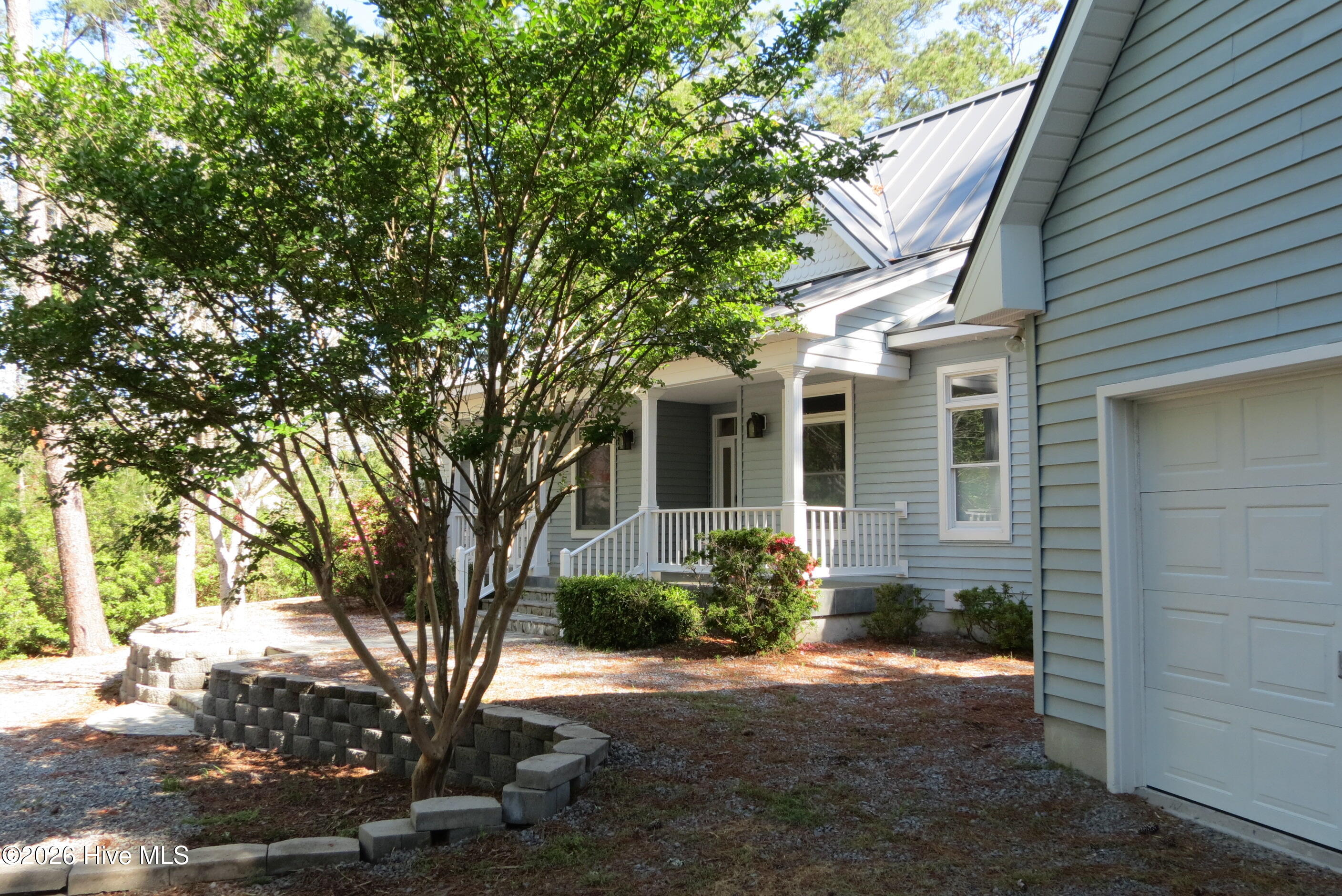 651 Quail Road,Merritt