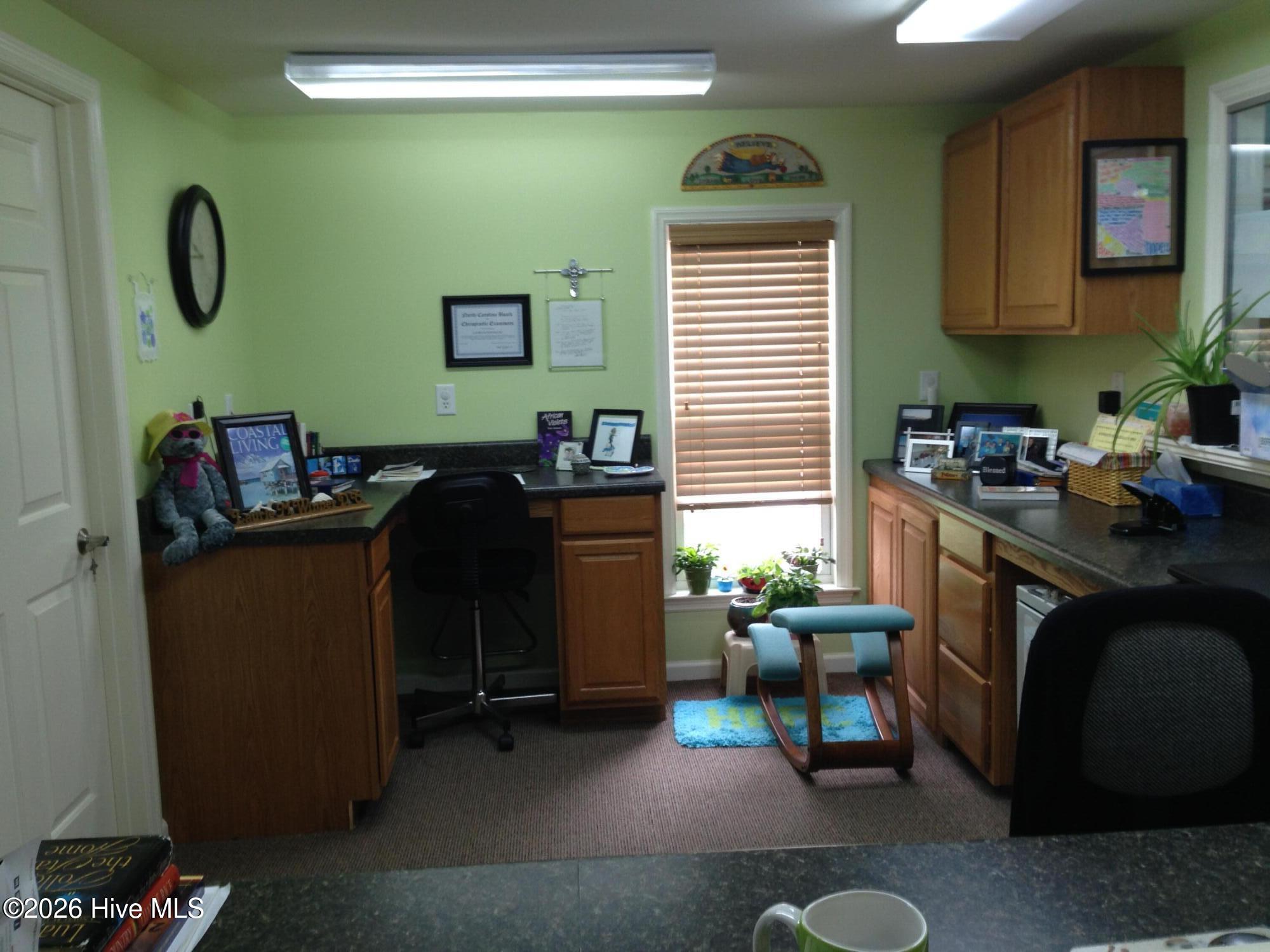 100565253 | Photo 16