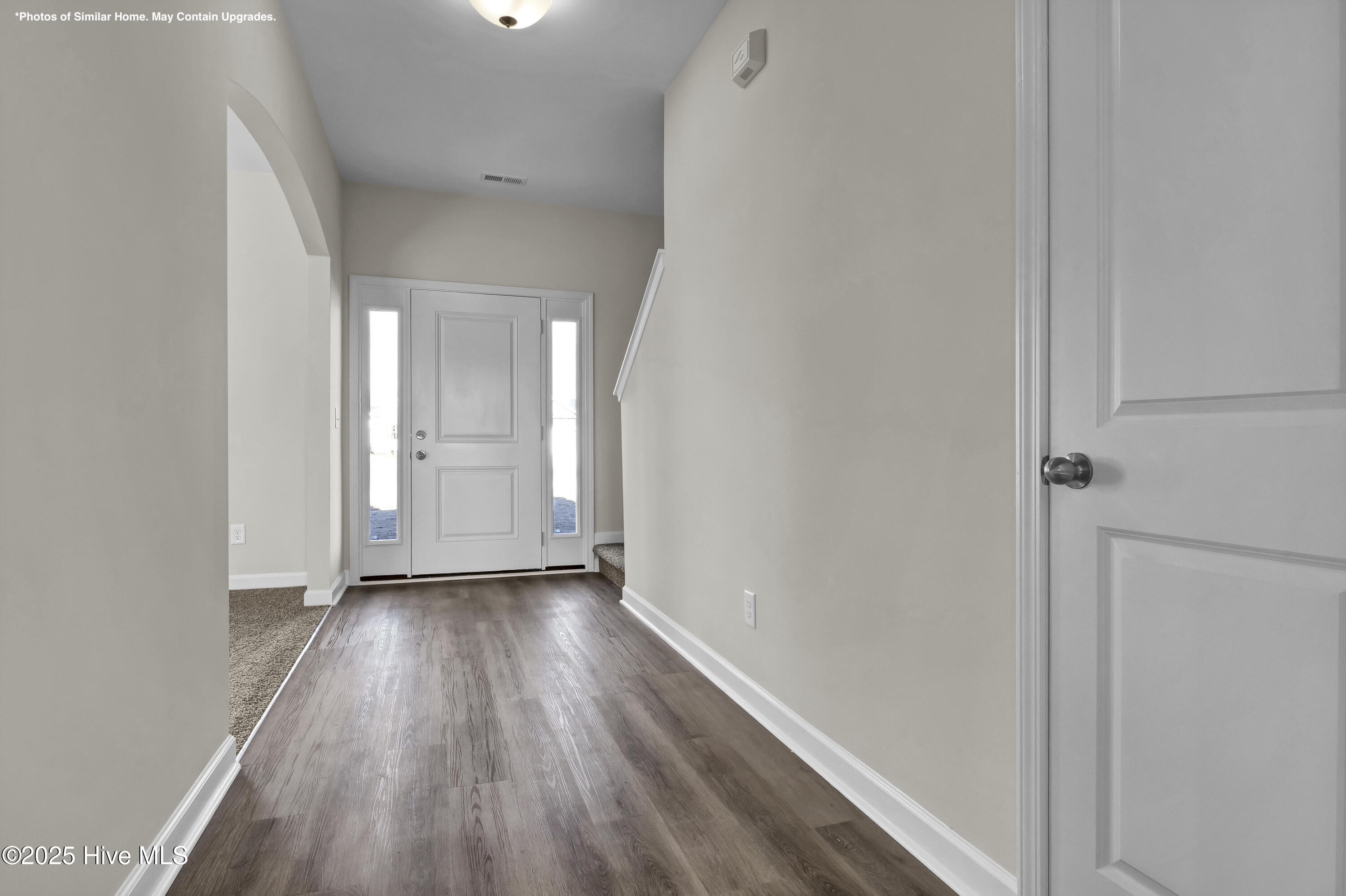 100538394 | Photo 17