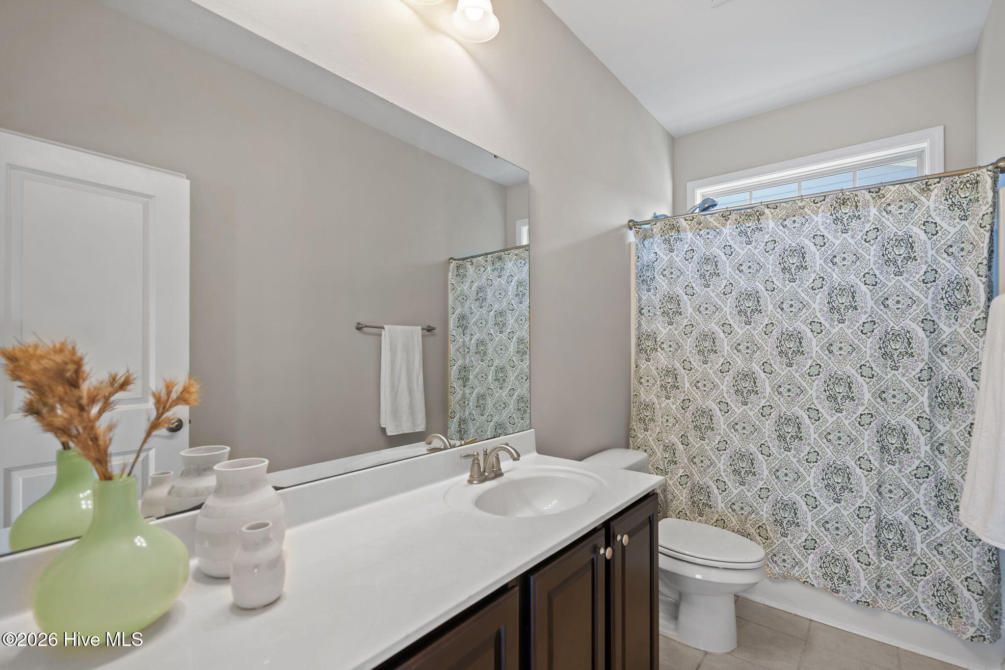 100554363 | Photo 42