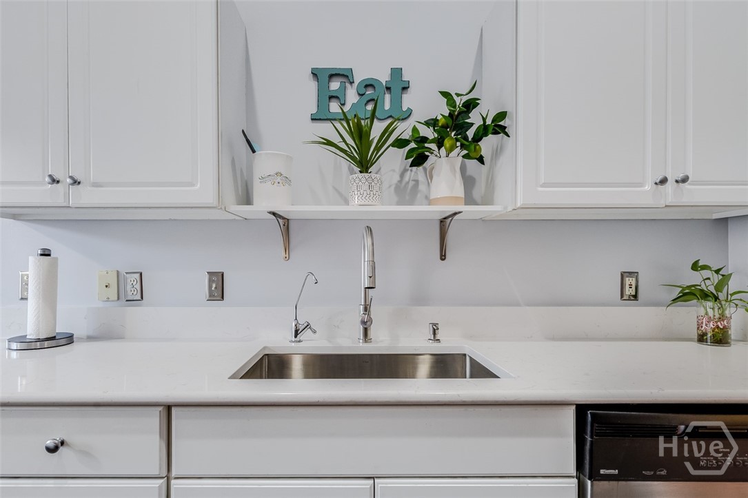 112 Oak Grove Lane, Savannah, GA, 31419