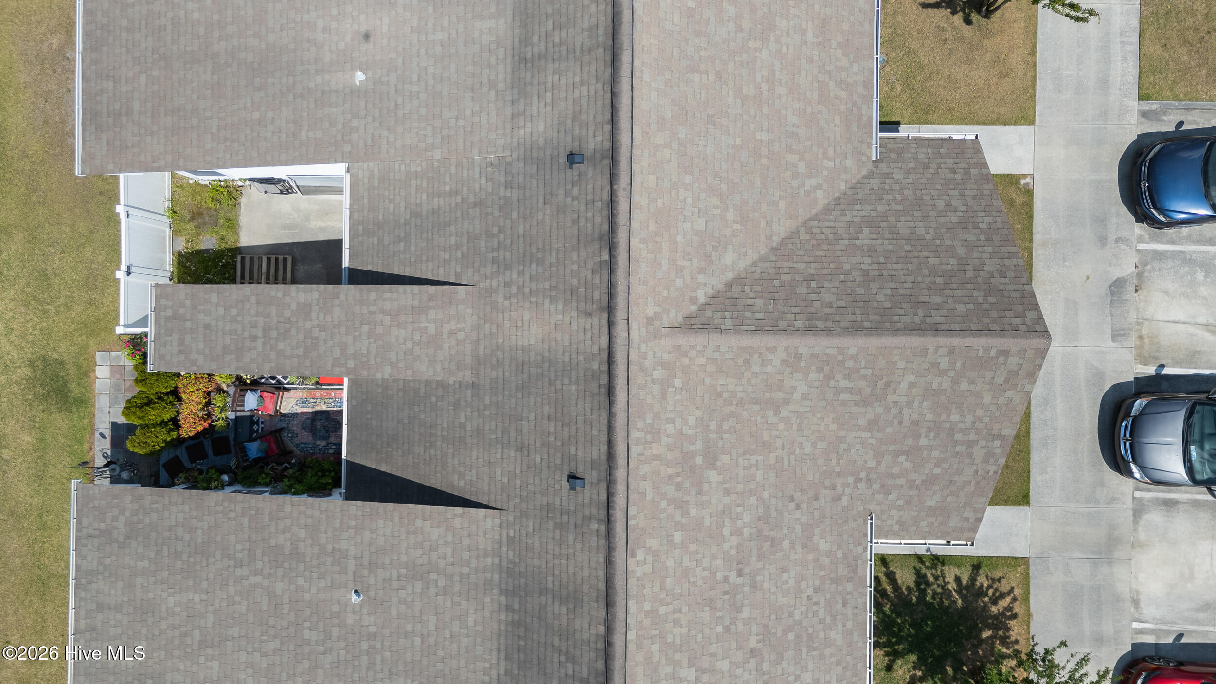 100569630 | Photo 26