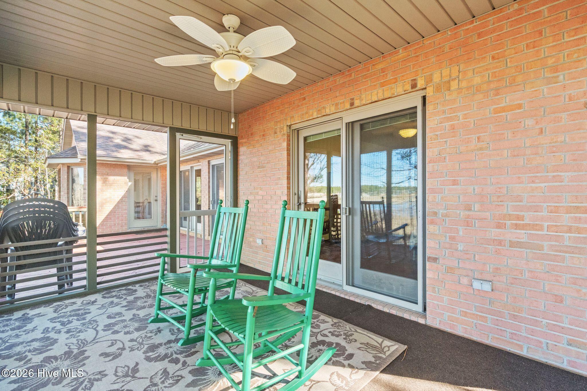 100552539 | Photo 58