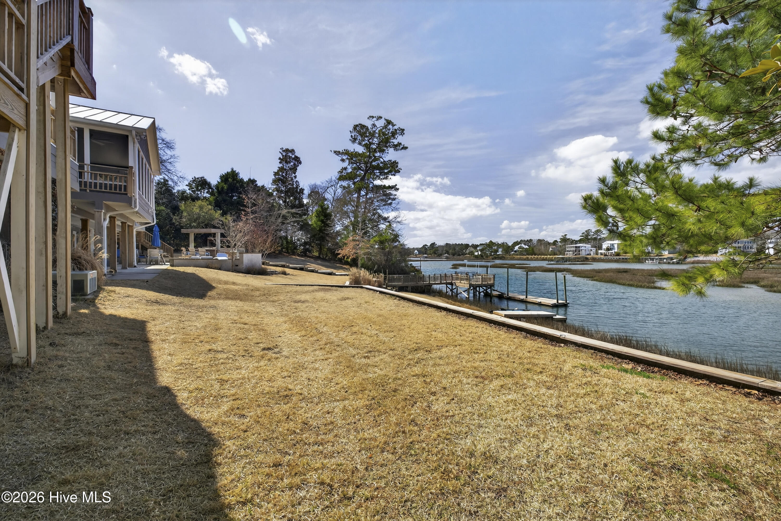 108 Deer Cove Road, Hampstead, NC, 28443