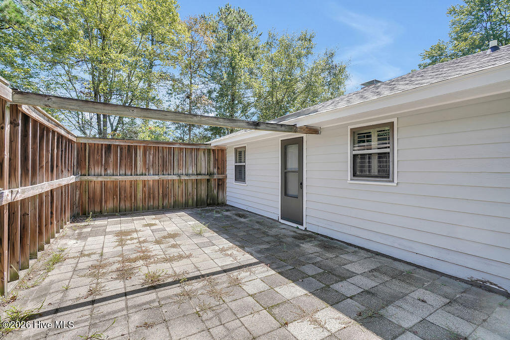 100557409 | Photo 20