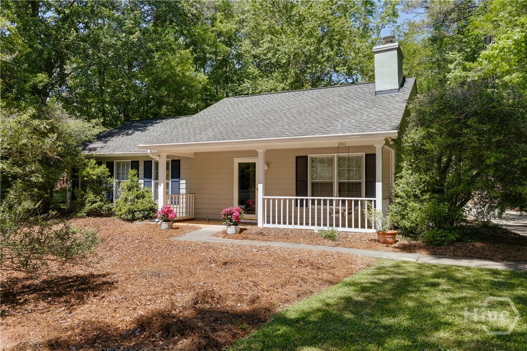 FEATURED LISTINGS
