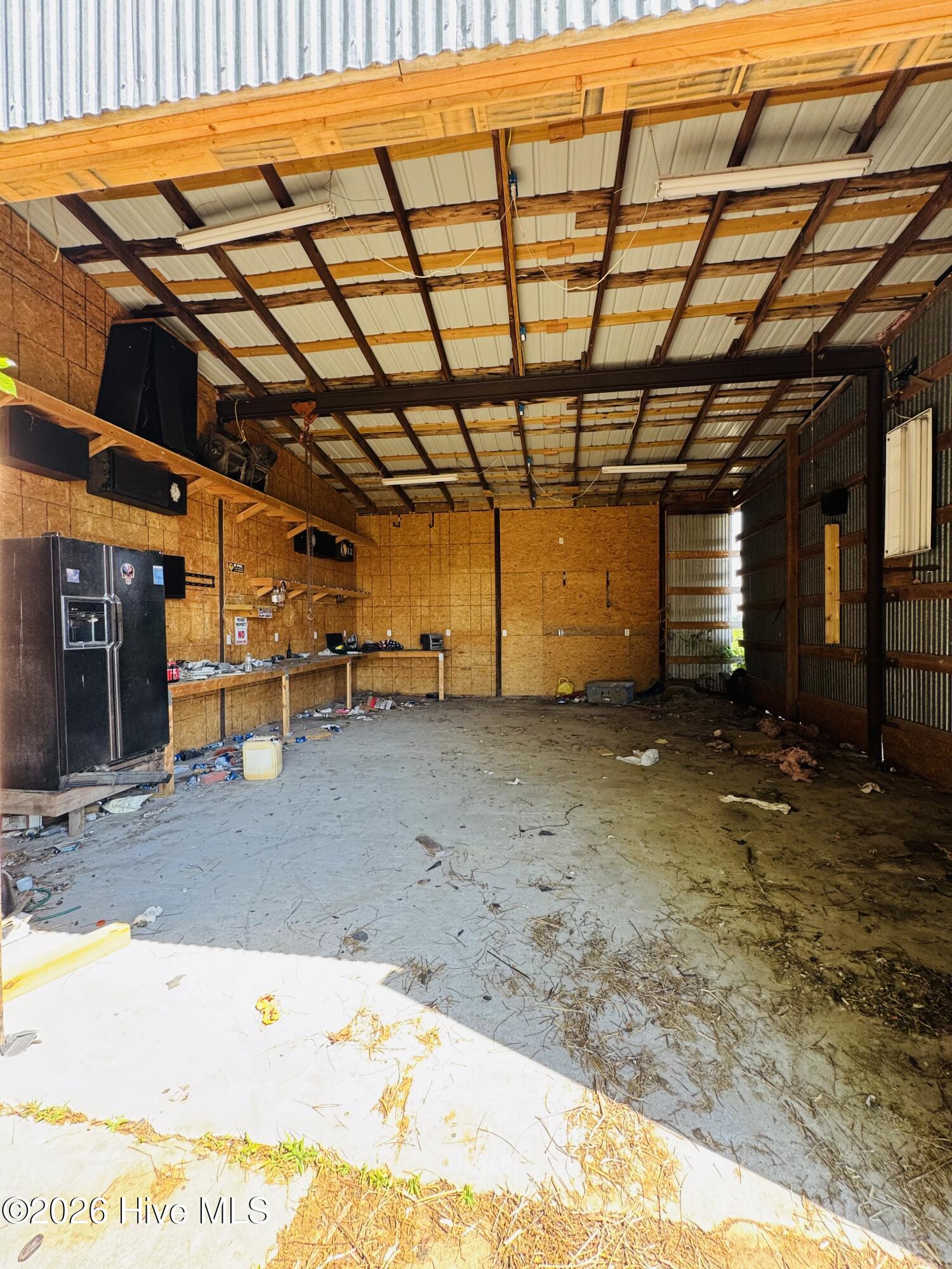 Detached Garage/Workshop