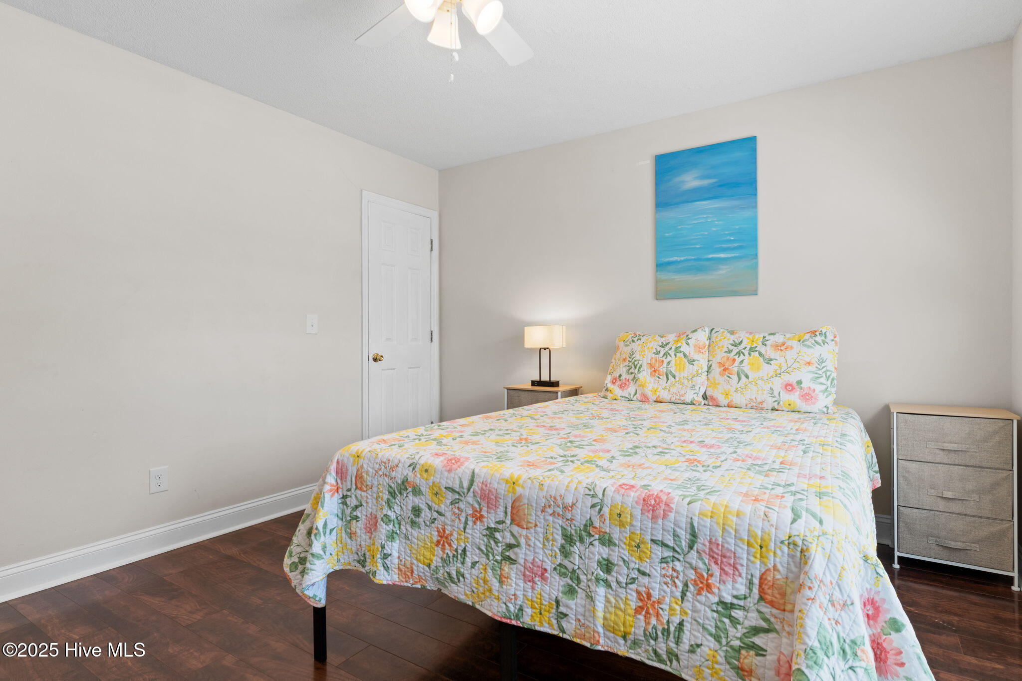 100500215 | Photo 17