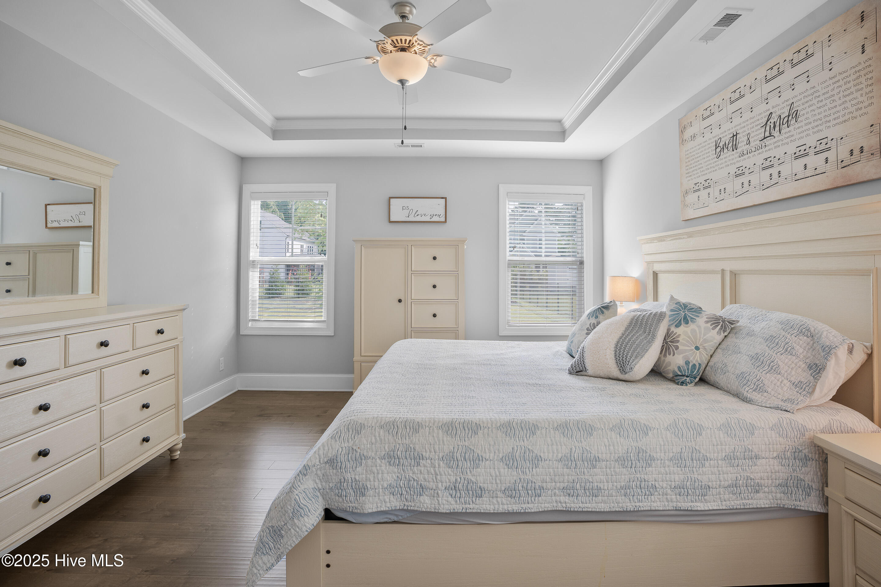 100520061 | Photo 21