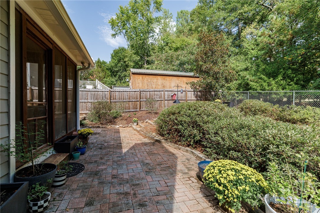 570 Snapfinger Drive