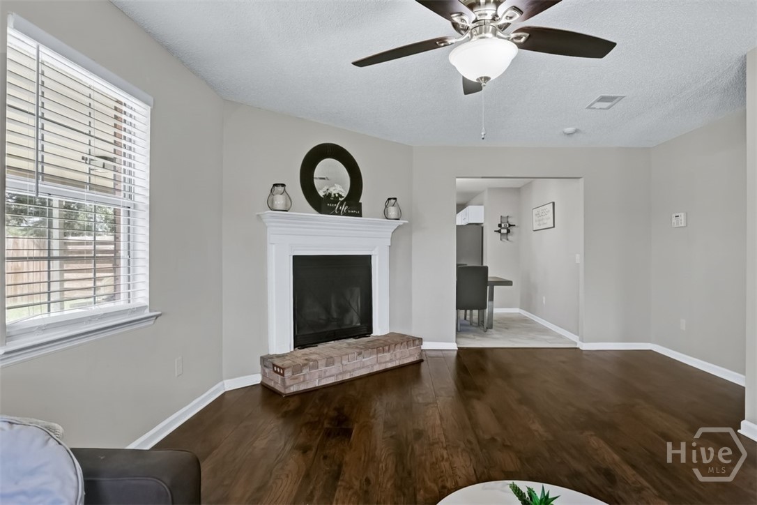 Homes for sale in Hinesville, GA | 1448 Coalition Cir, Hinesville, GA 31313 | MLS# SA338755