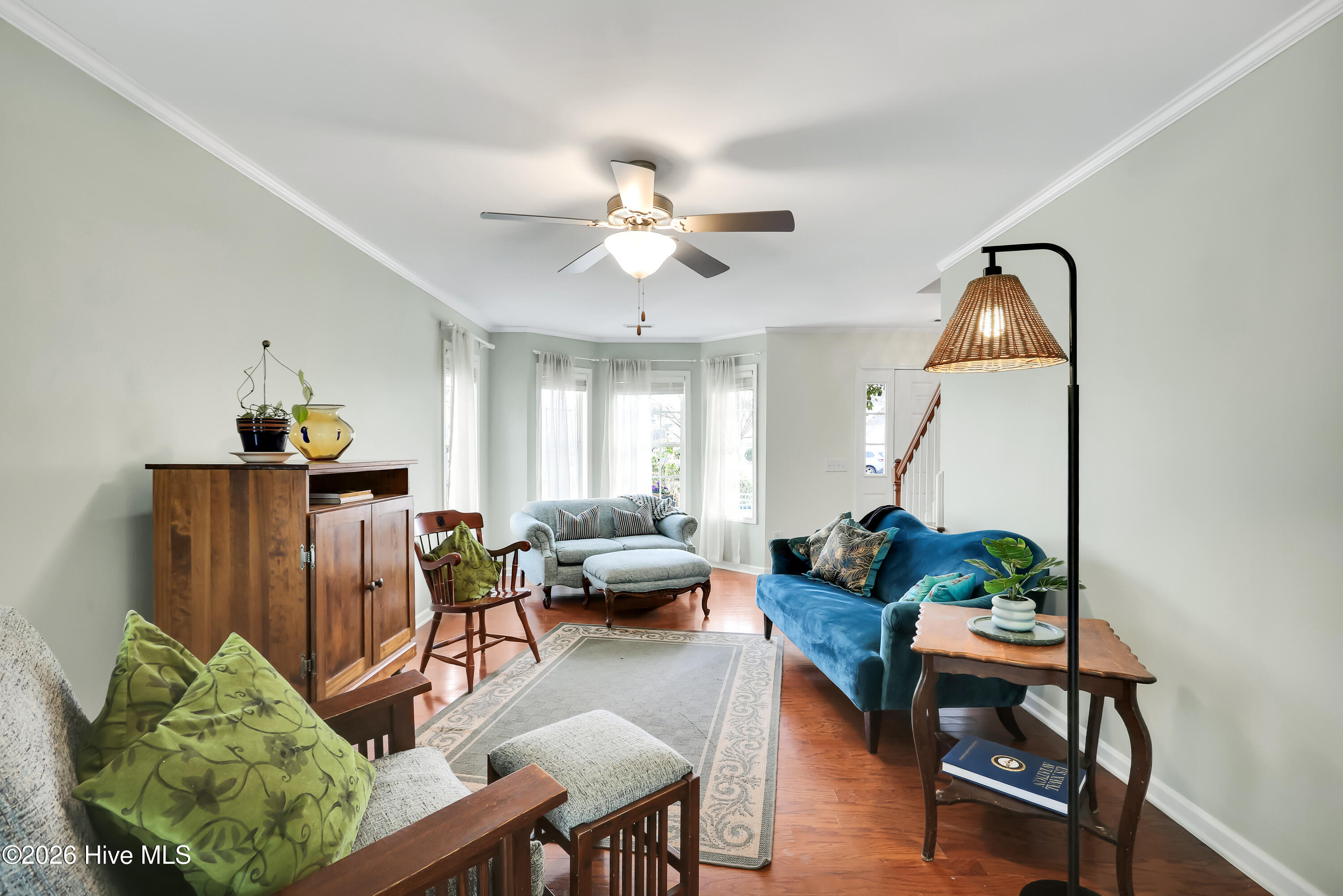 100553691 | Photo 11