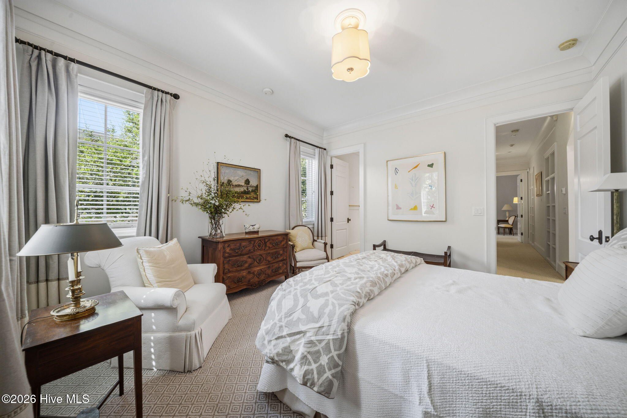 100570583 | Photo 27