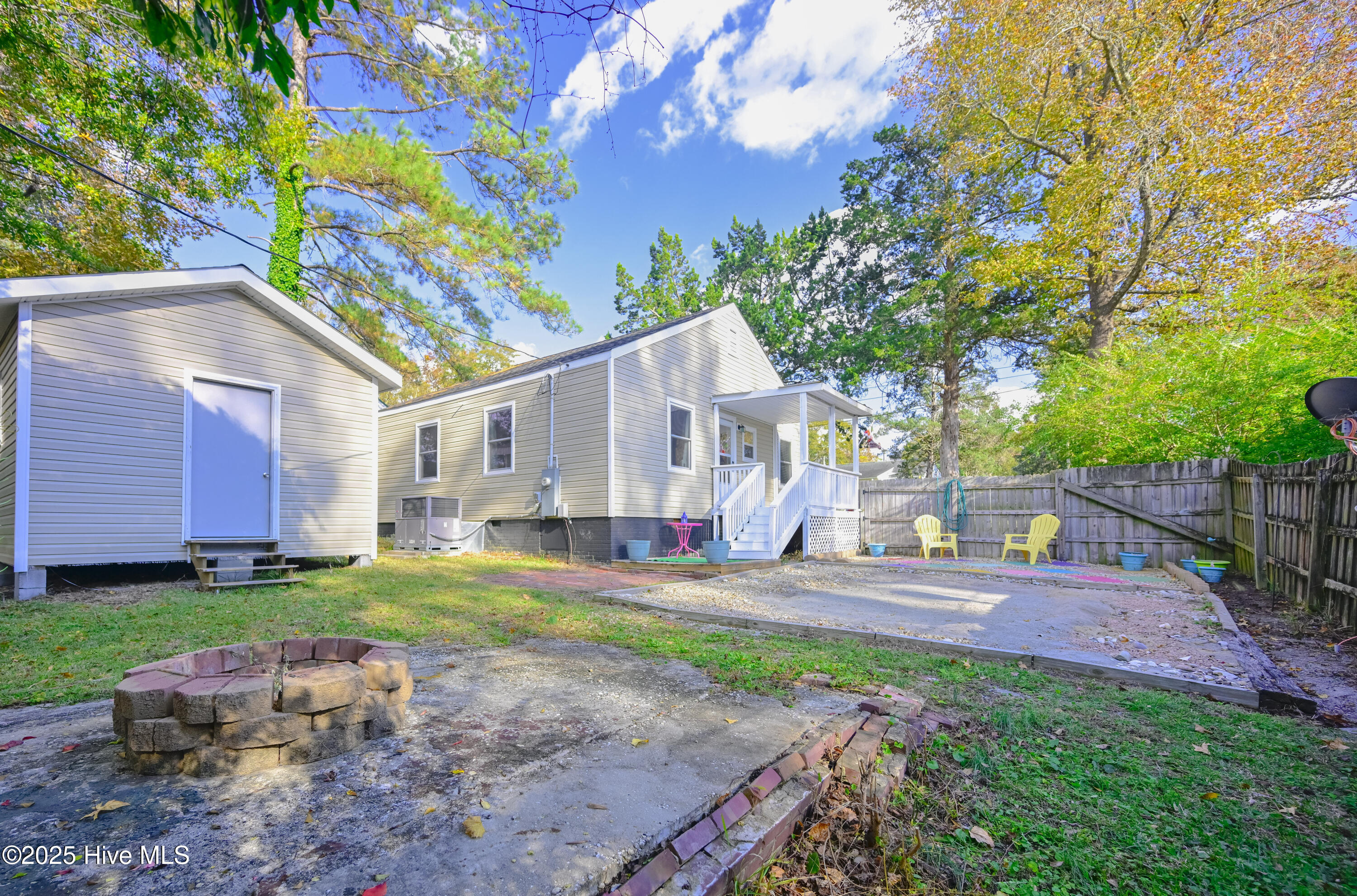 100541616 | Photo 32