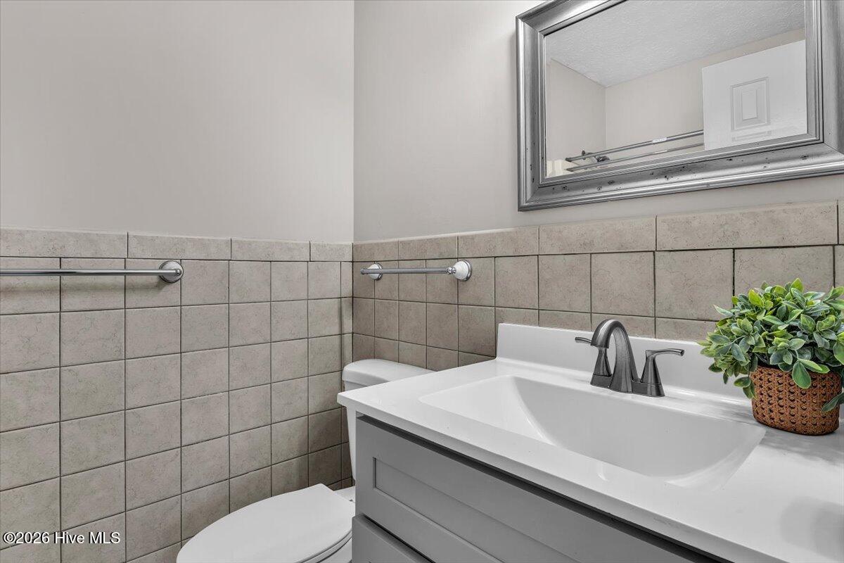 100568234 | Photo 29