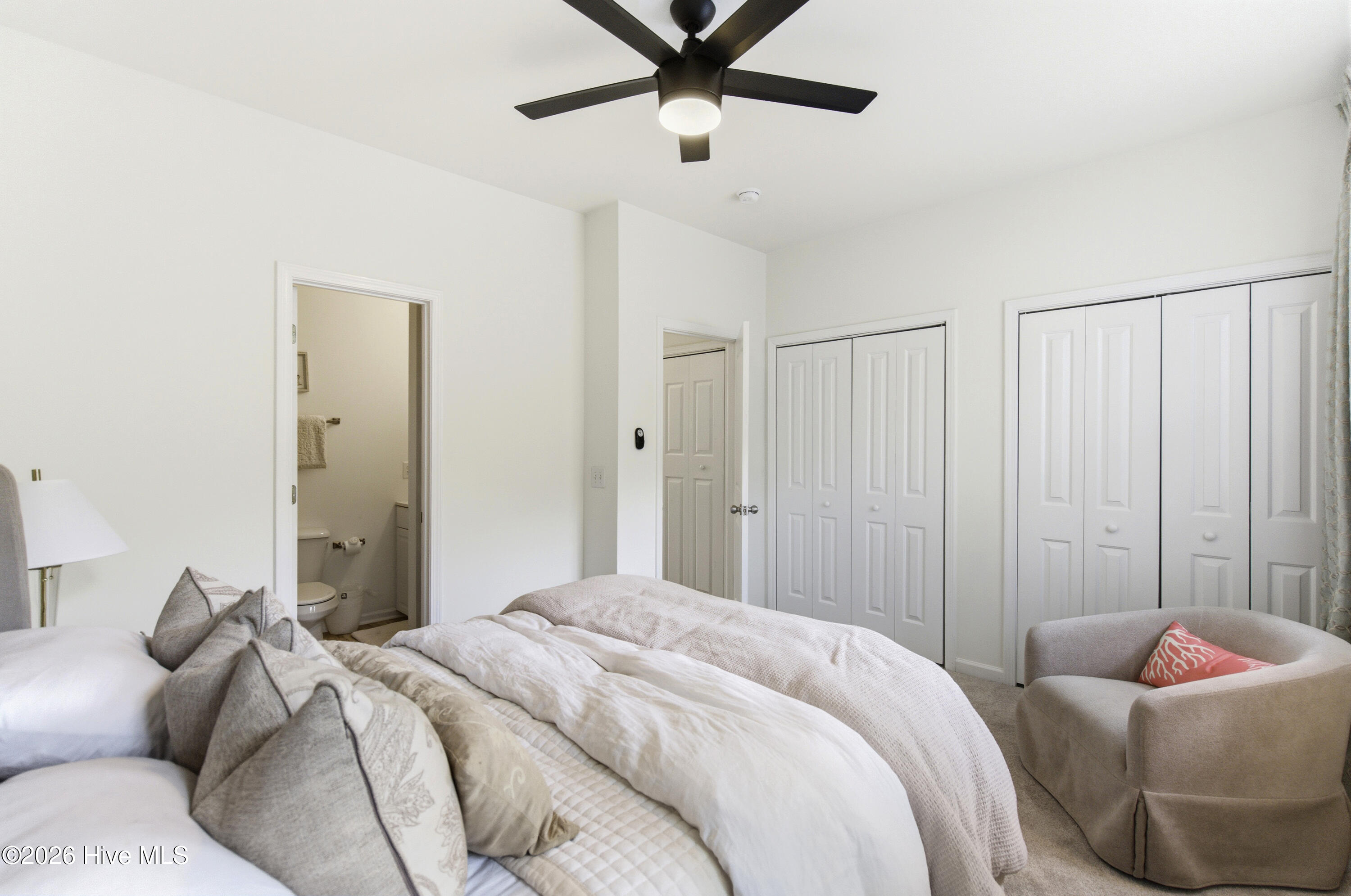 100564491 | Photo 17