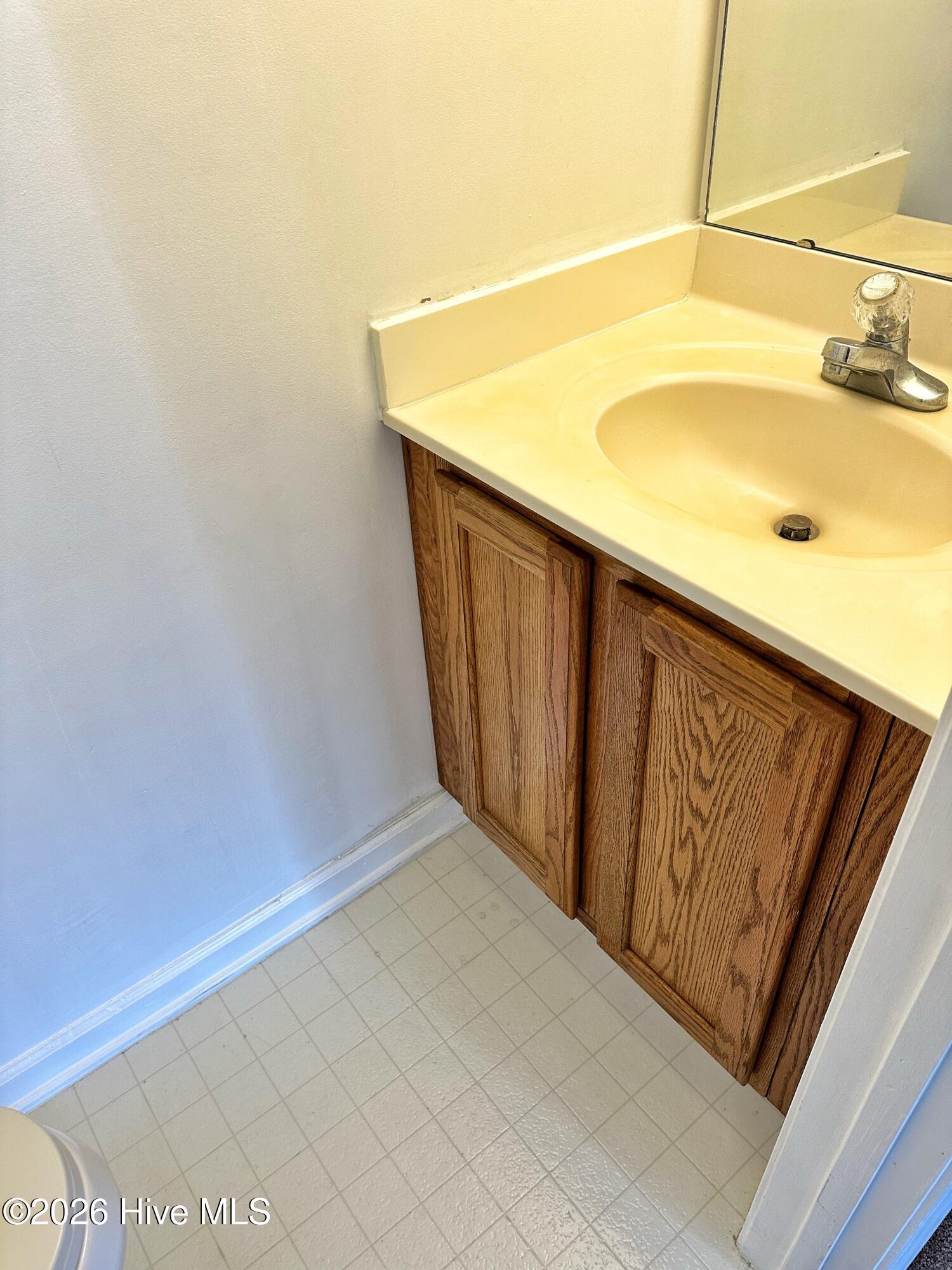 100551305 | Photo 33