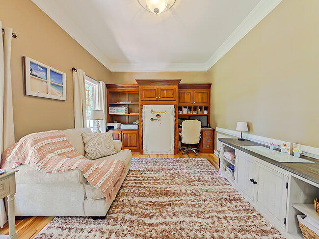 014_37-office_2