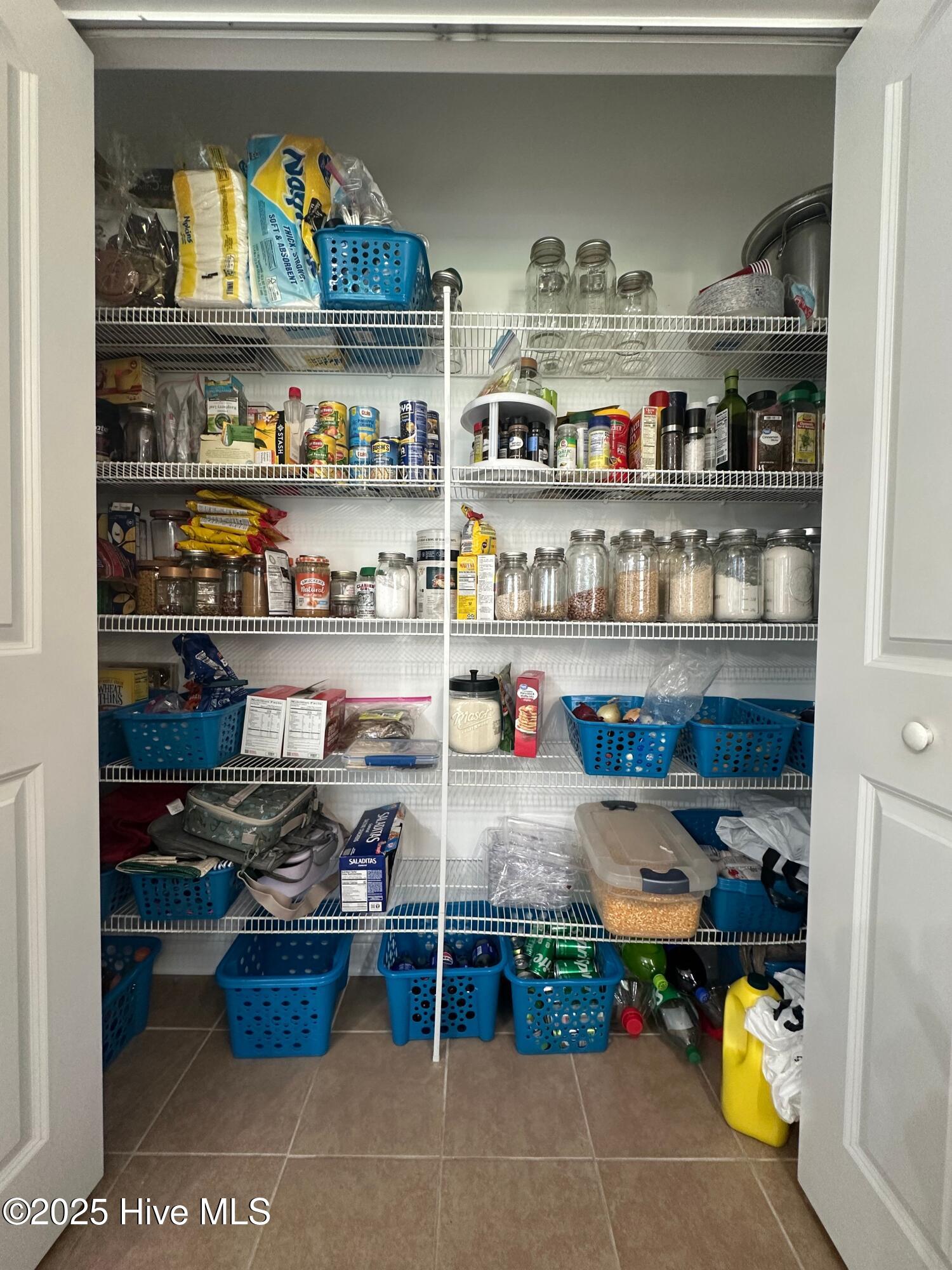 100551344 | Photo 12