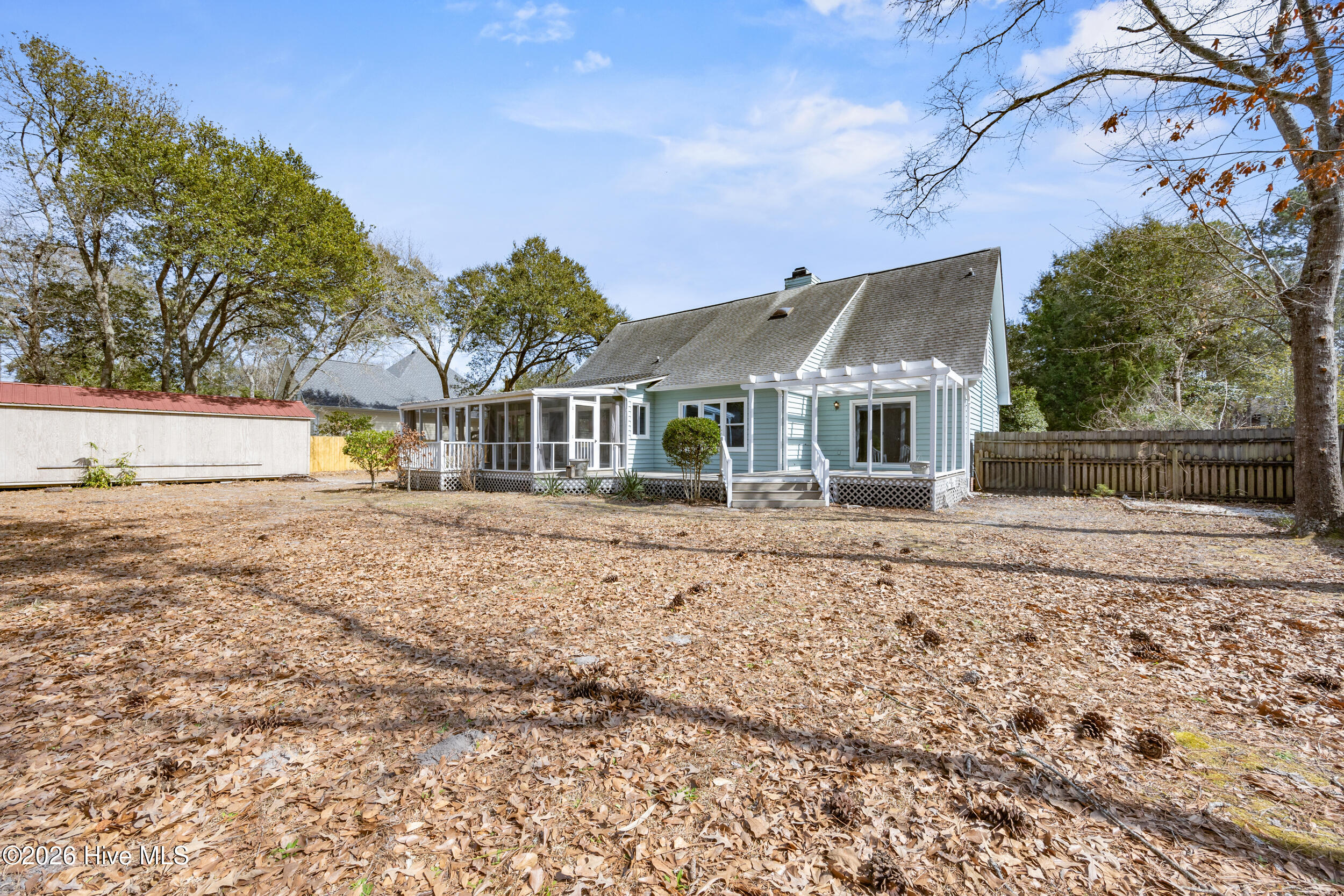 100558264 | Photo 52