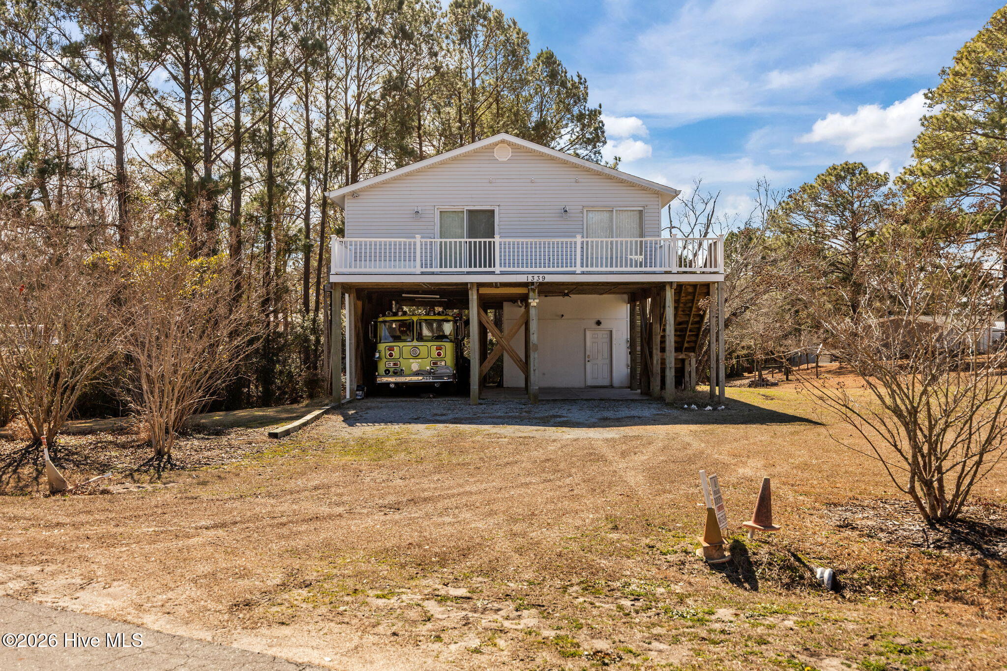 100555890 | Photo 39