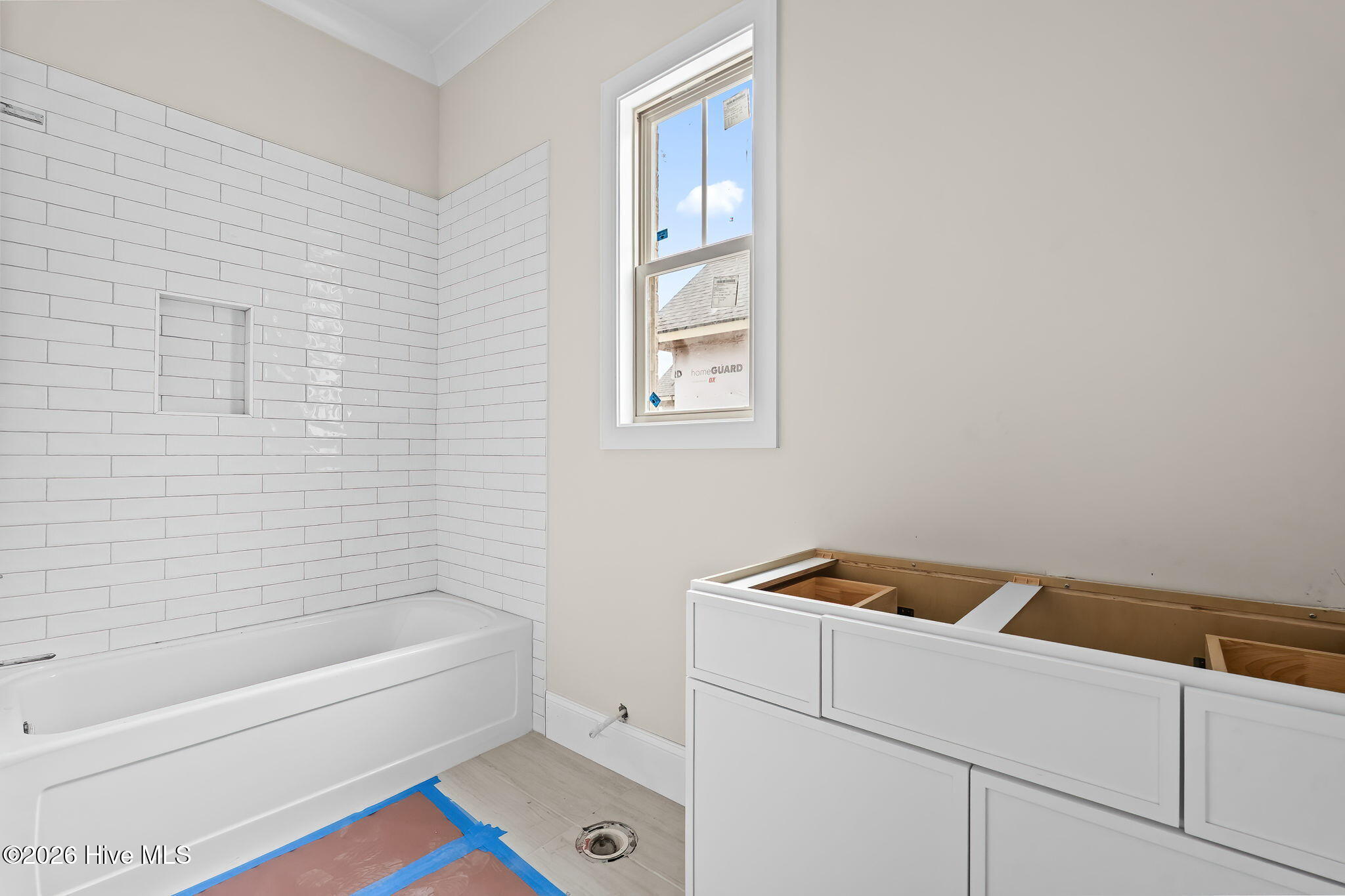 100553450 | Photo 28