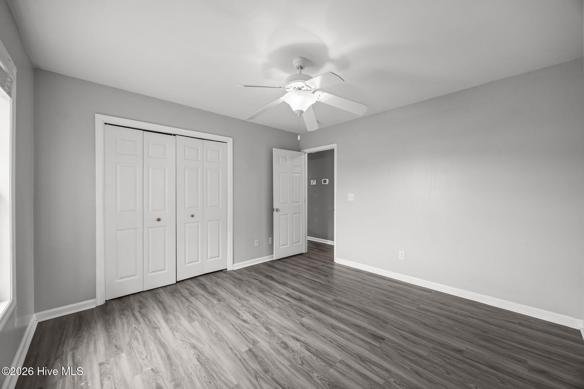 100555278 | Photo 13