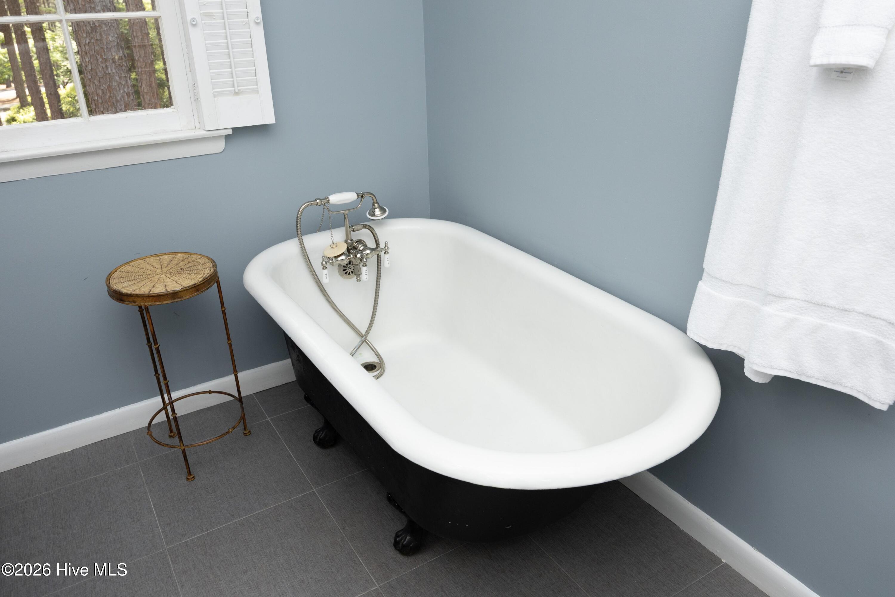 38ClawFootTub