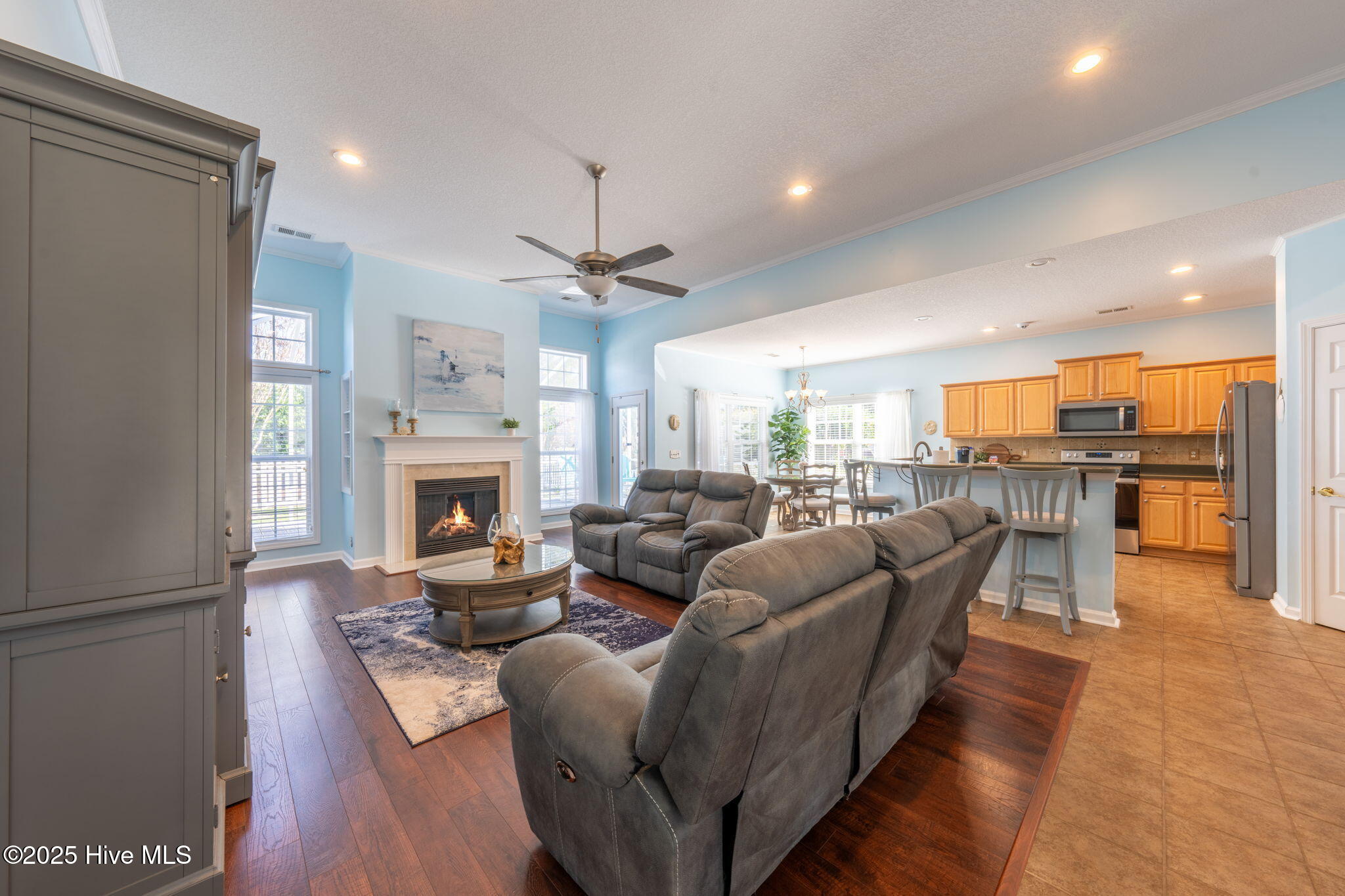 100528554 | Photo 15