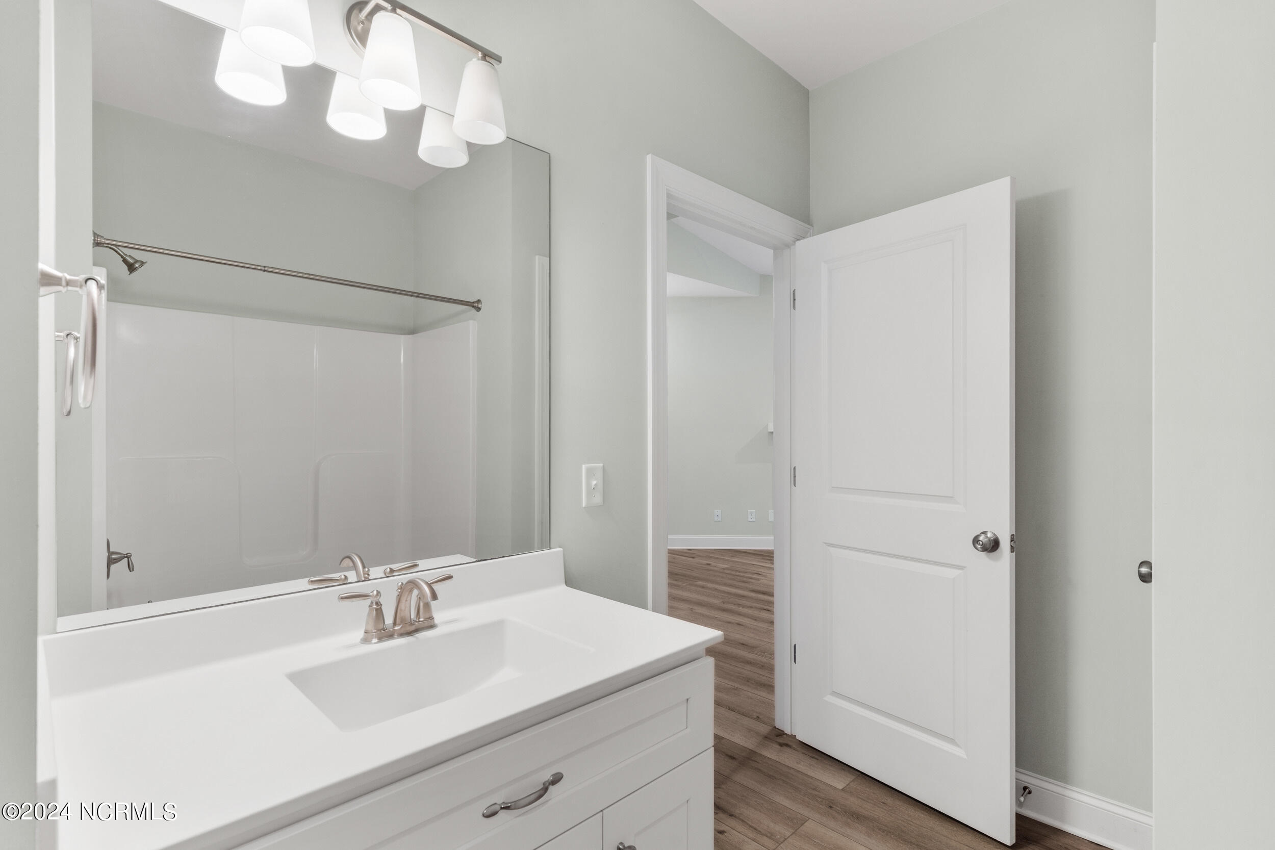 100552066 | Photo 29