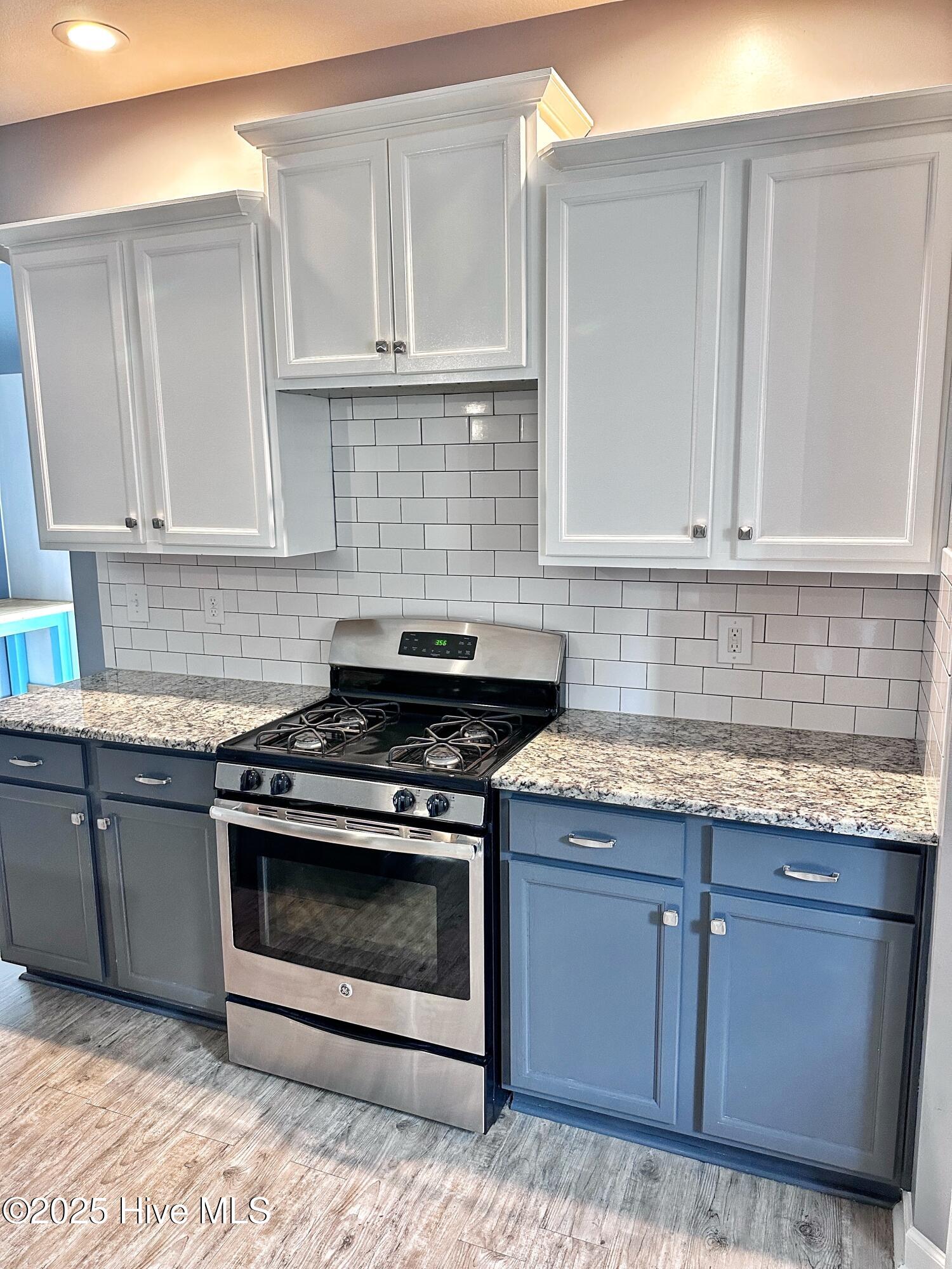 100544576 | Photo 10