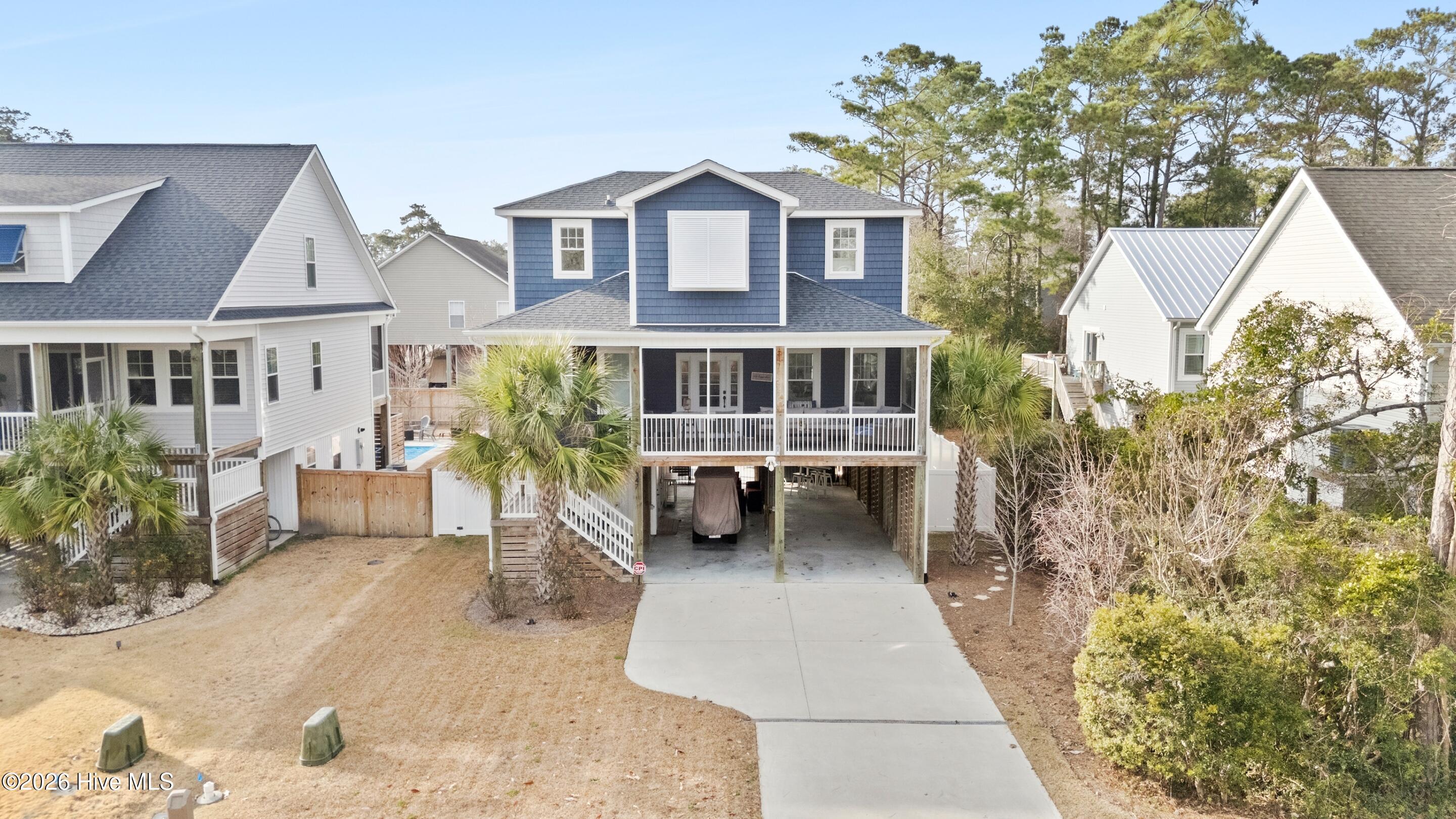 100548444 | Photo 80