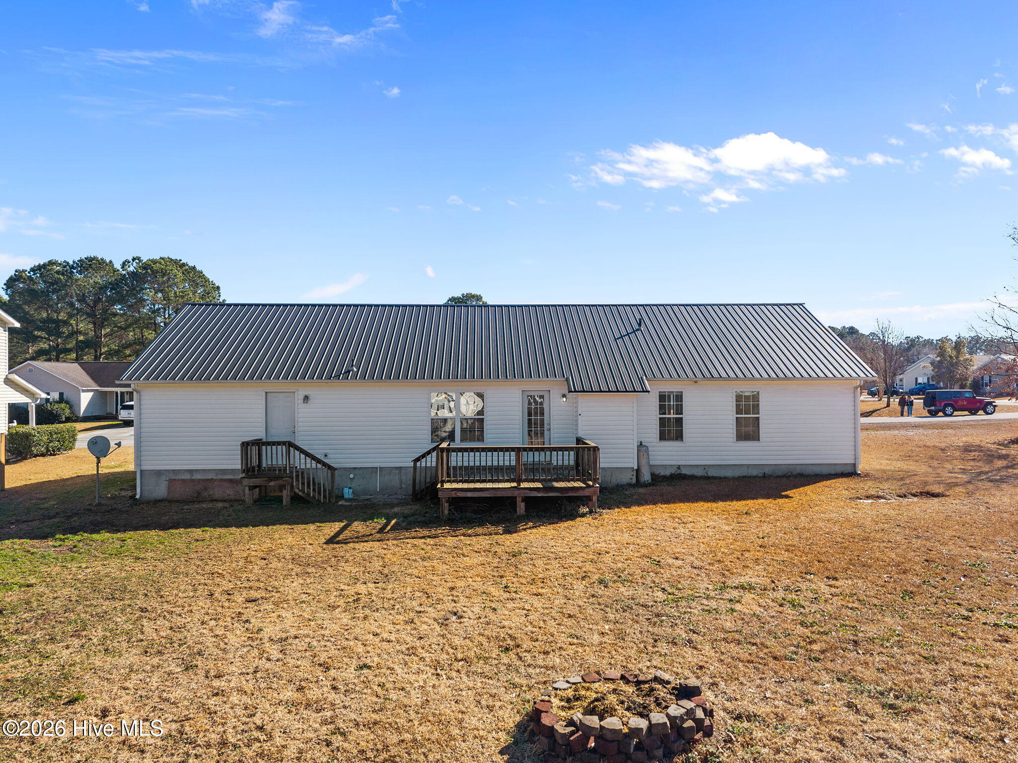 100550152 | Photo 42