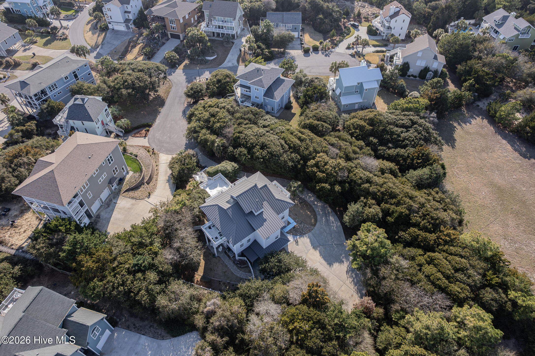 100560422 | Photo 80