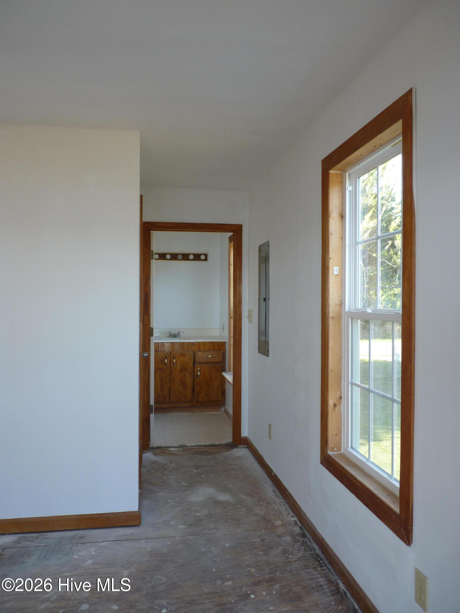 210 Shore Road, Newport, NC, 28570